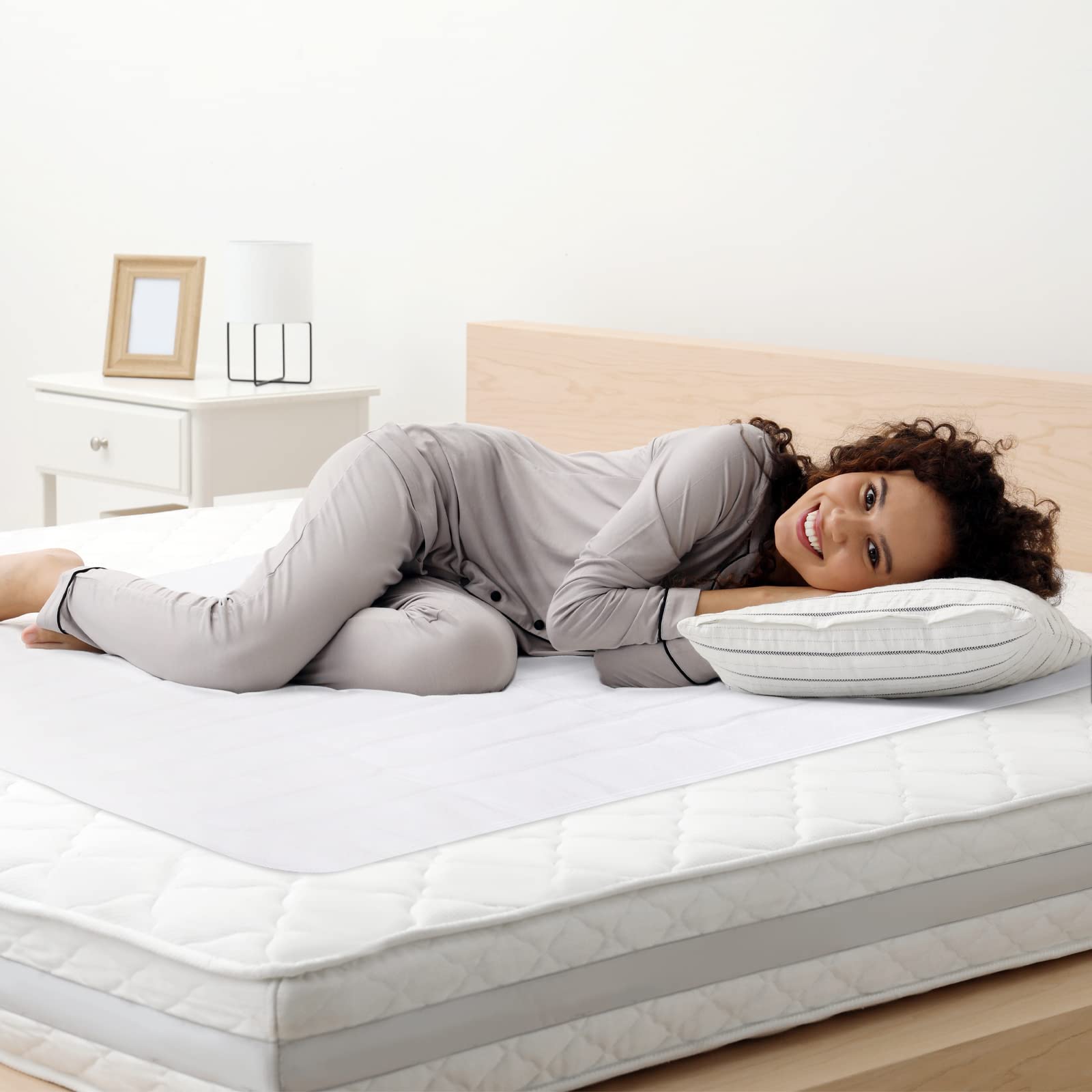 Venustas Electric Blanket - 3 Heat Settings Heated Under Blanket with Soft Polyester Fabric | Perfect for Cold Nights, Bed Warming & Winter Comfort