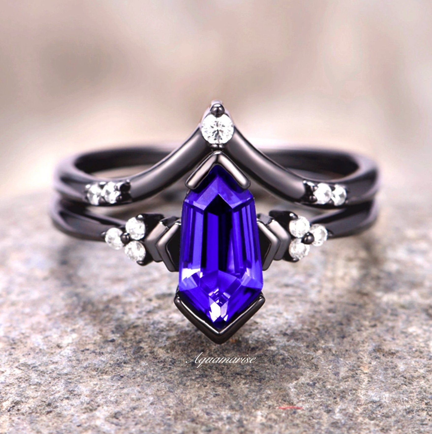 Exquisite Tanzanite Coffin Kite Ring in Black Rhodium - Elegant Gothic Jewelry for Women, Perfect for Halloween, Dark Romance & Alternative Fashion
