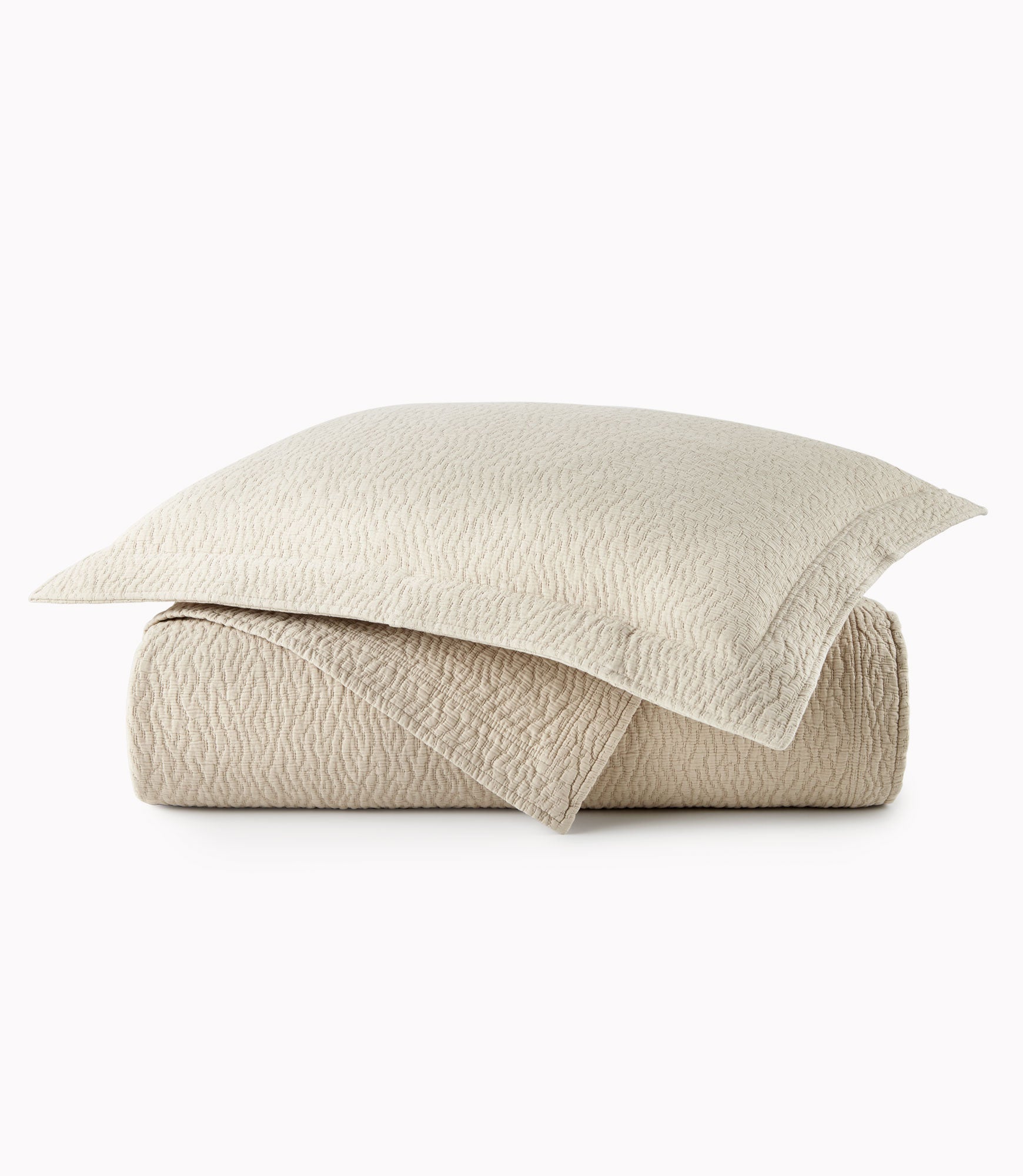Luxury Mia Matelassé Coverlet - Soft Quilted Bedspread for Queen Size Bed | Elegant Bedroom Decor & Cozy Home Comfort