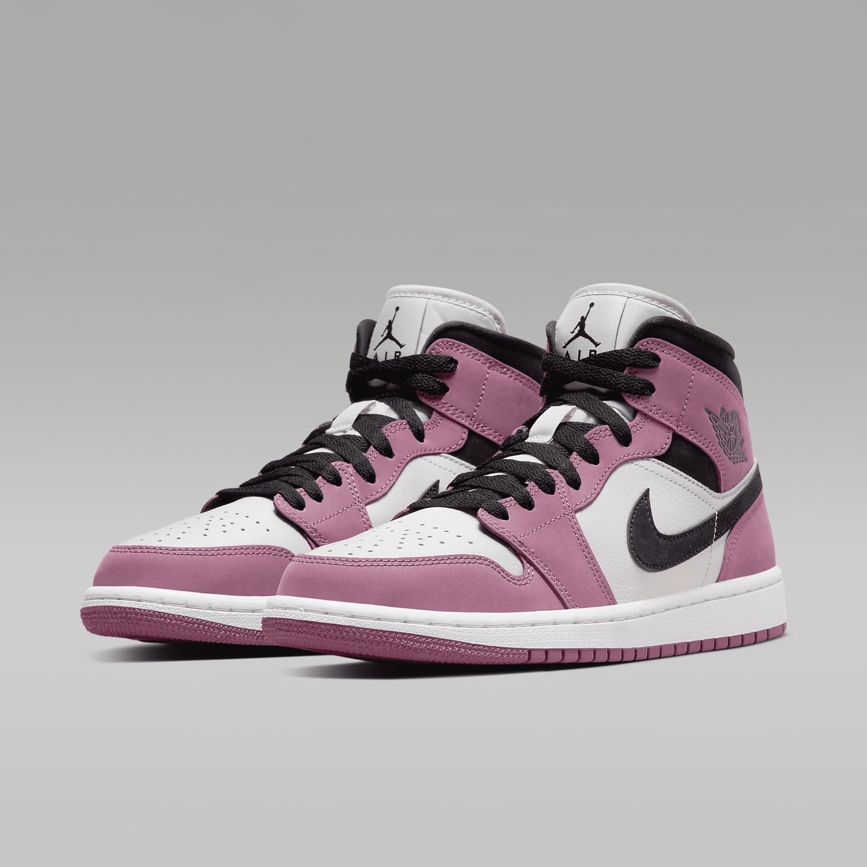 Jordan Women's Air 1 Mid SE Sneakers - Comfortable Basketball Shoes for Women - Perfect for Sports, Gym Workouts & Casual Streetwear Fashion