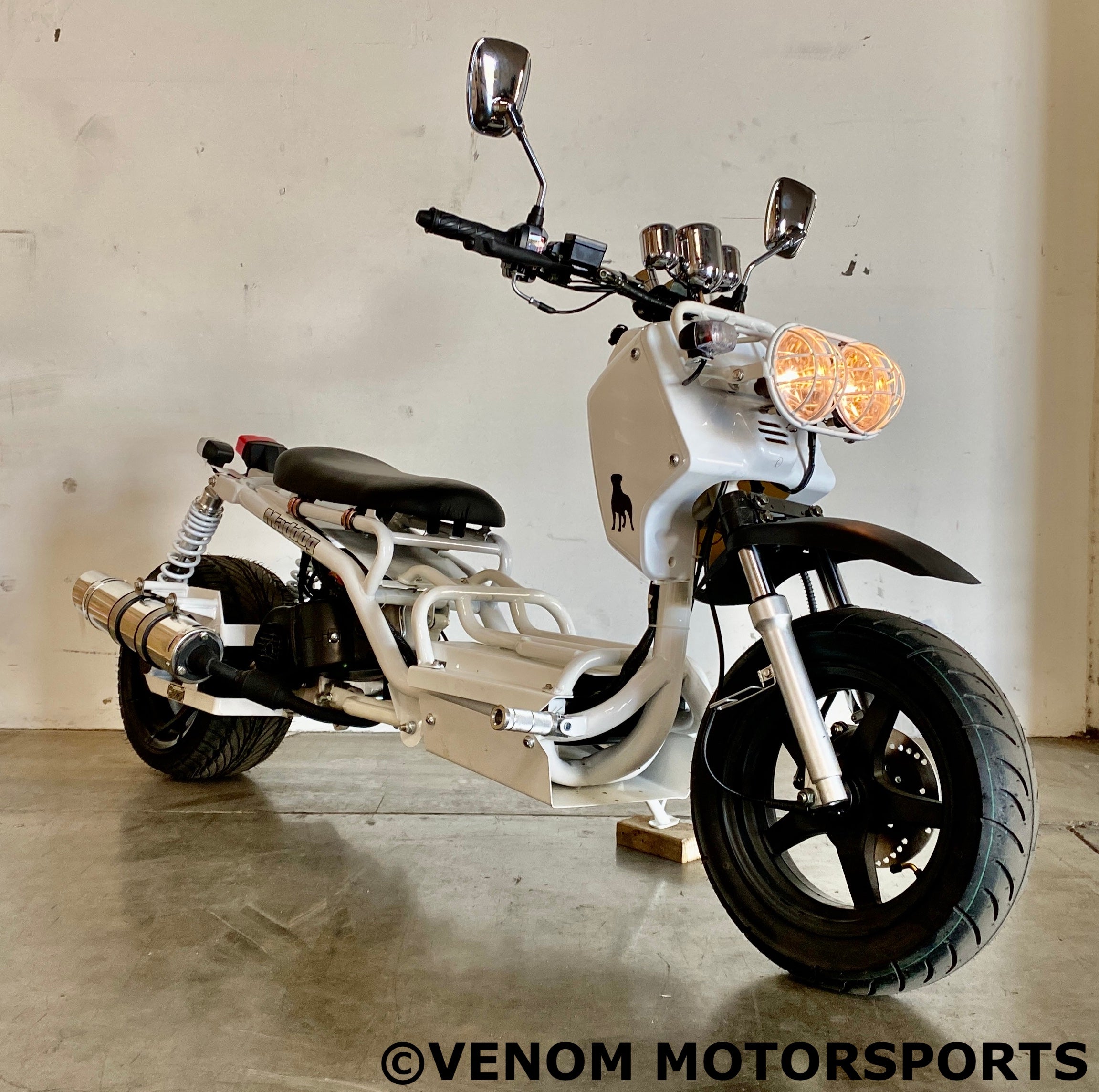 150cc Maddog Scooter - 1st Generation Automatic Transmission Scooter for Adults | Commuter & Leisure Riding | Urban Mobility Solution