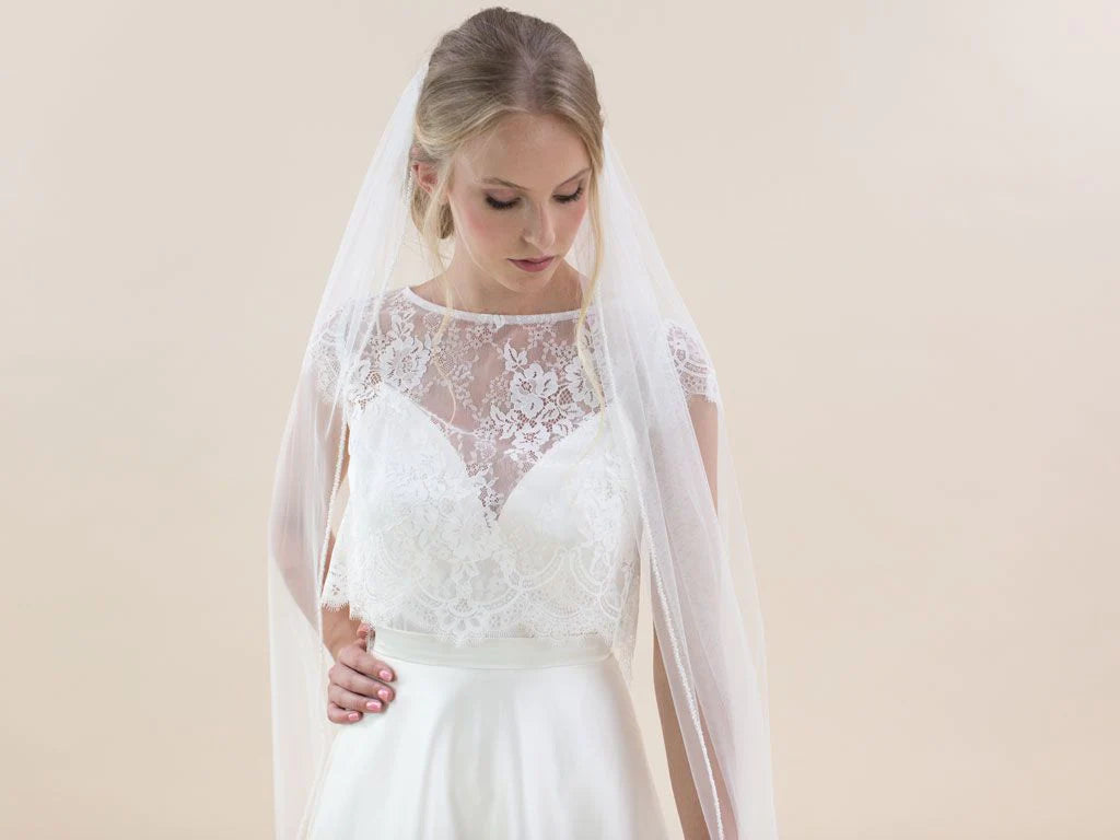 Elegant Pearl Edge Chapel Length Wedding Veil with Floral Design - Perfect for Bridal Ceremonies, Photos & Special Occasions
