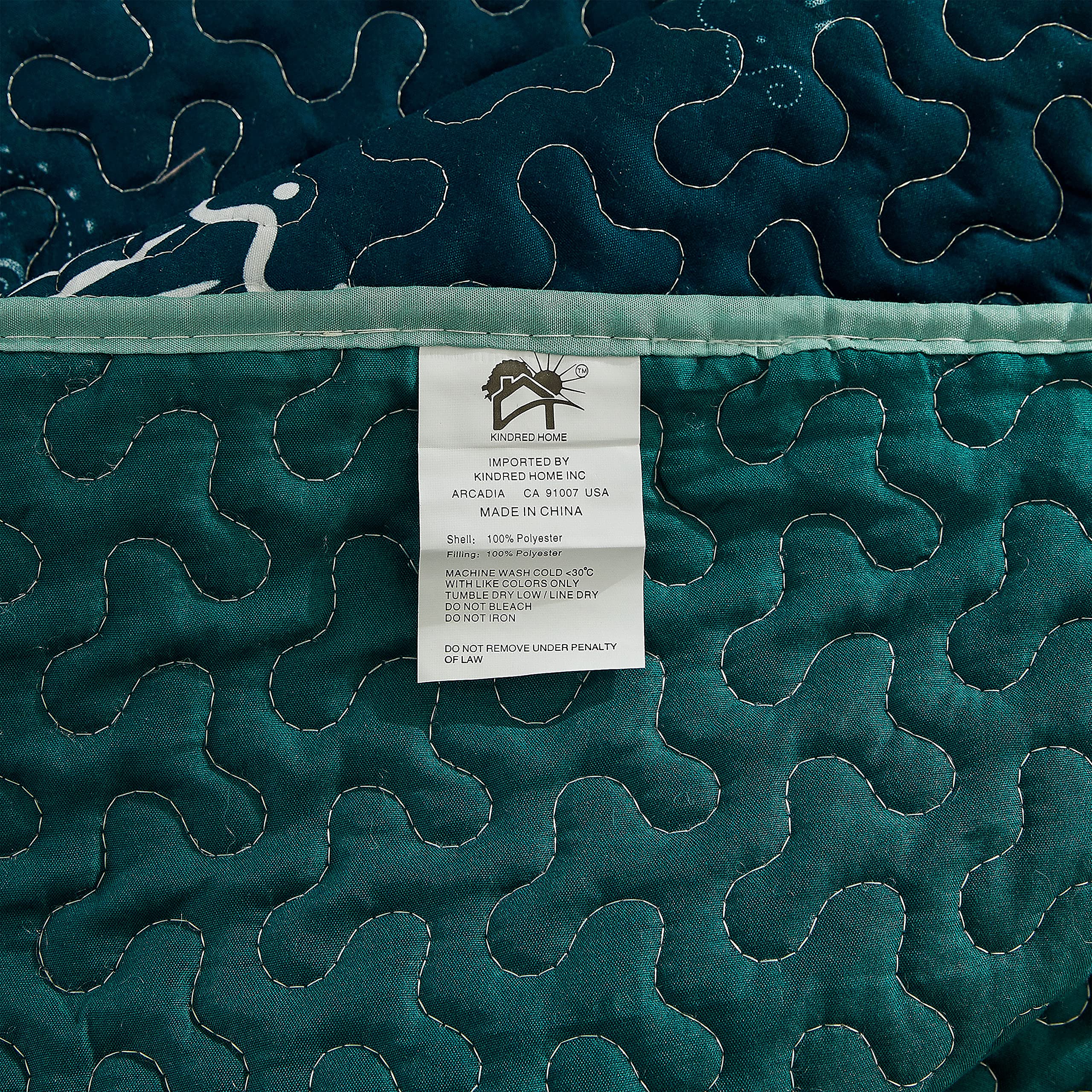 3 Piece Quilt Set - Butterfly Pattern Soft Microfiber Lightweight Bedspread - All Season Comforter Set for Queen Size Bed - Dark Green - Perfect for Summer Bedding & Guest Room Decor