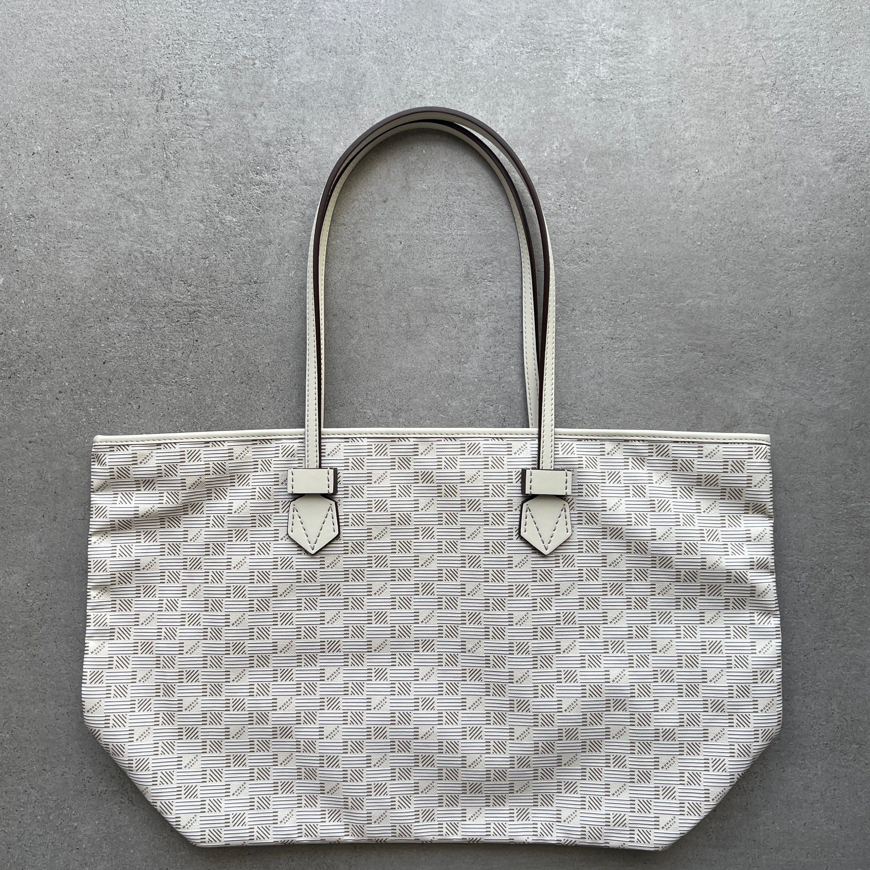 Saint Tropez Zip Tote GM Handbag in Champagne - Luxury Designer Tote Bag for Women, Perfect for Work, Travel & Everyday Use
