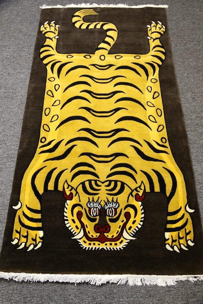 Premium 6-Foot Hand-Knotted Tiger Design Rug - Soft & Durable for Living Room, Bedroom, or Office Decor