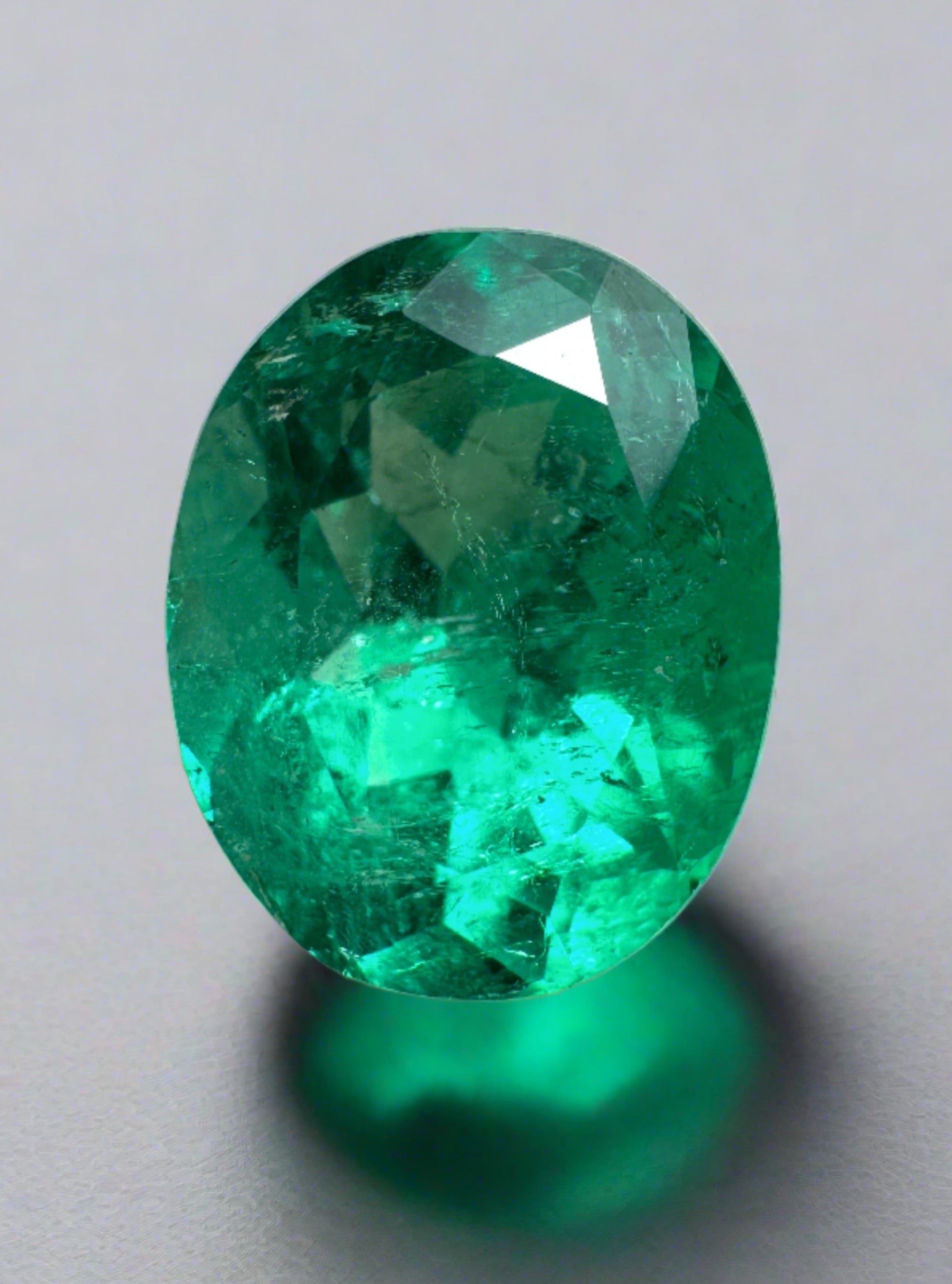 2.80 Carat Vivid Bluish Green Natural Colombian Emerald Loose Gemstone - Oval Cut for Jewelry Making, Engagement Rings & Luxury Gifts