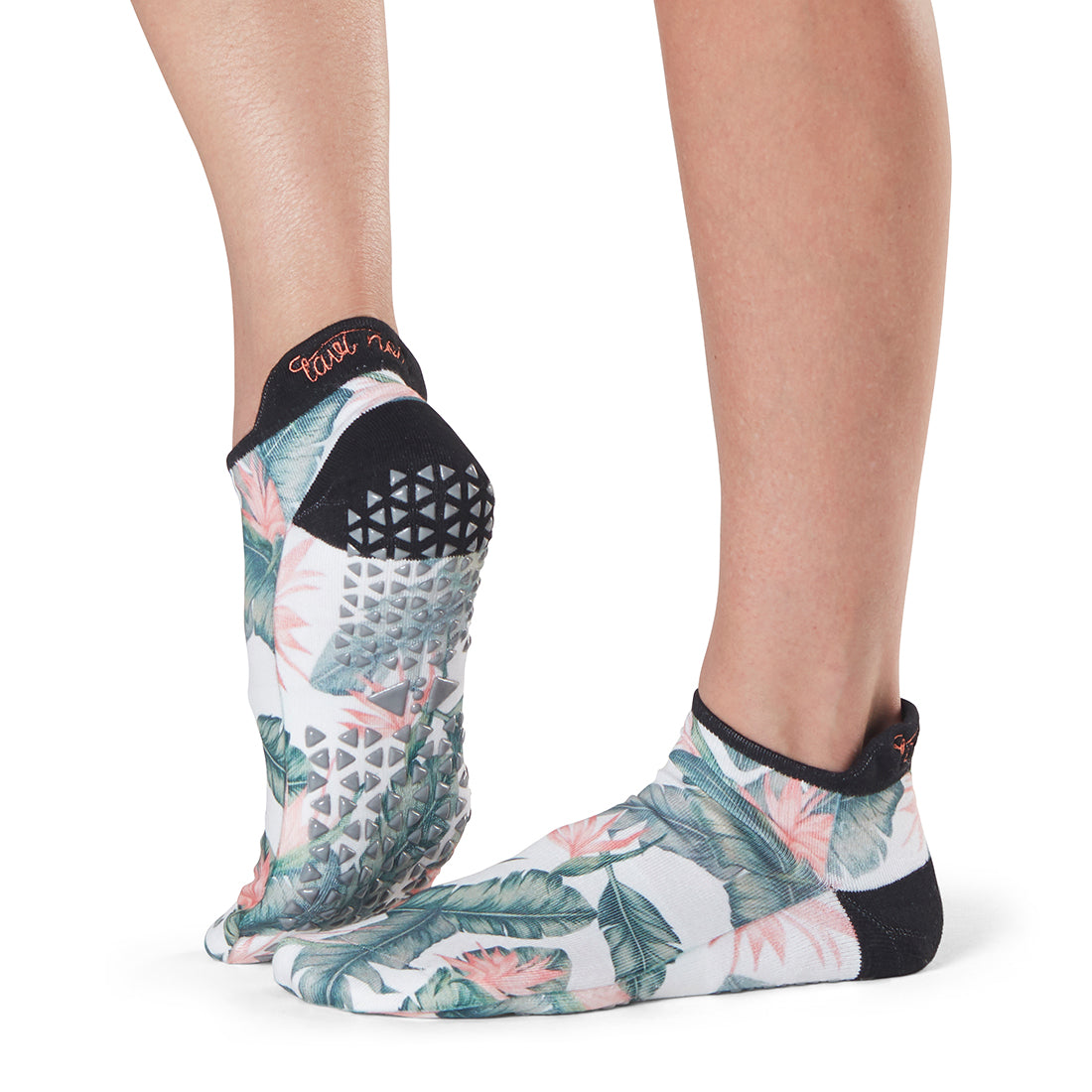 Tavi Noir Non-Slip Grip Socks for Women - Yoga, Pilates & Barre Workout Socks with Traction - Perfect for Dance, Gym & Home Use