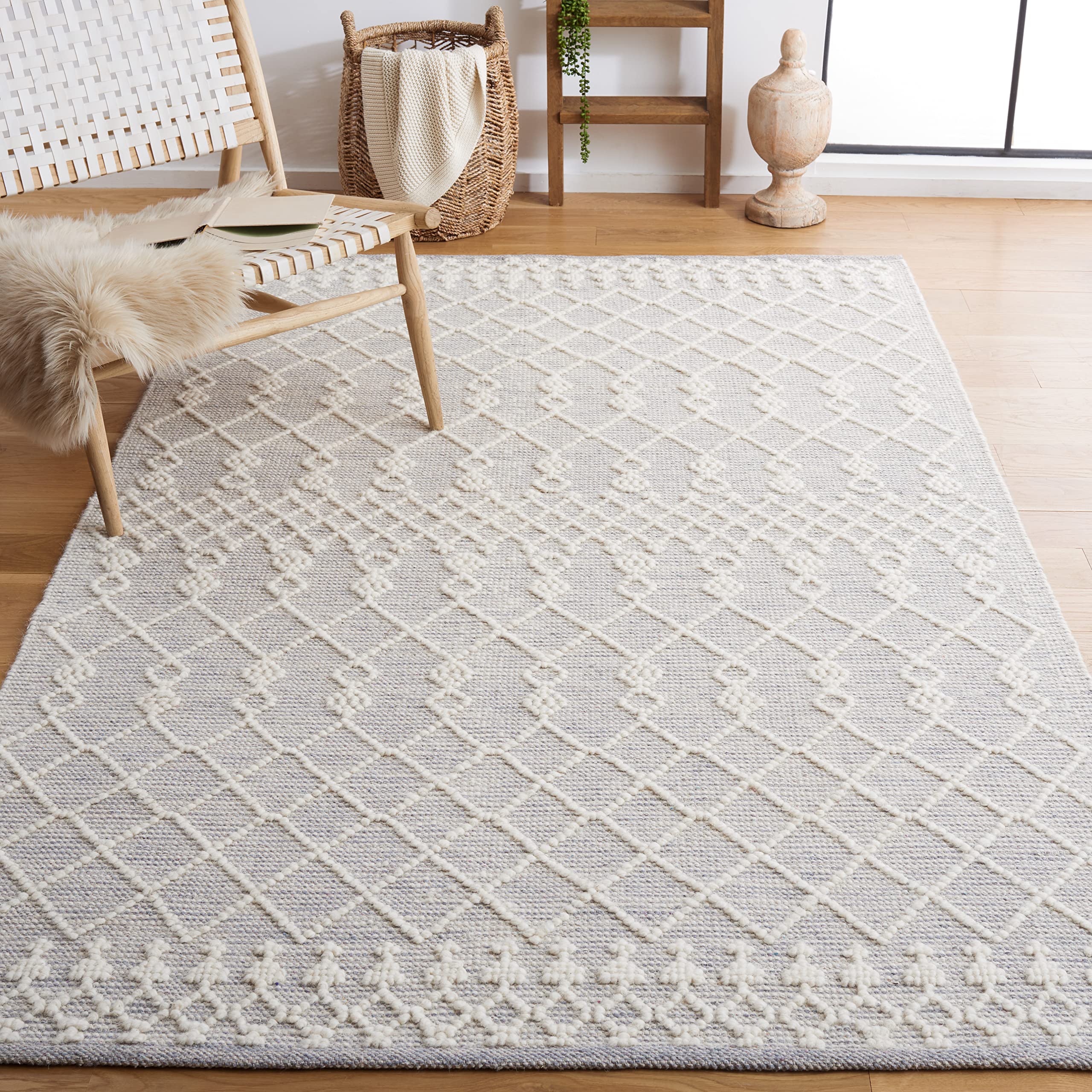 SAFAVIEH Natura Collection 6'x6' Ivory & Grey Wool Area Rug - Handmade for Living Room, Dining Room & Bedroom Decor | Soft & Durable Floor Covering for Home Interior Design