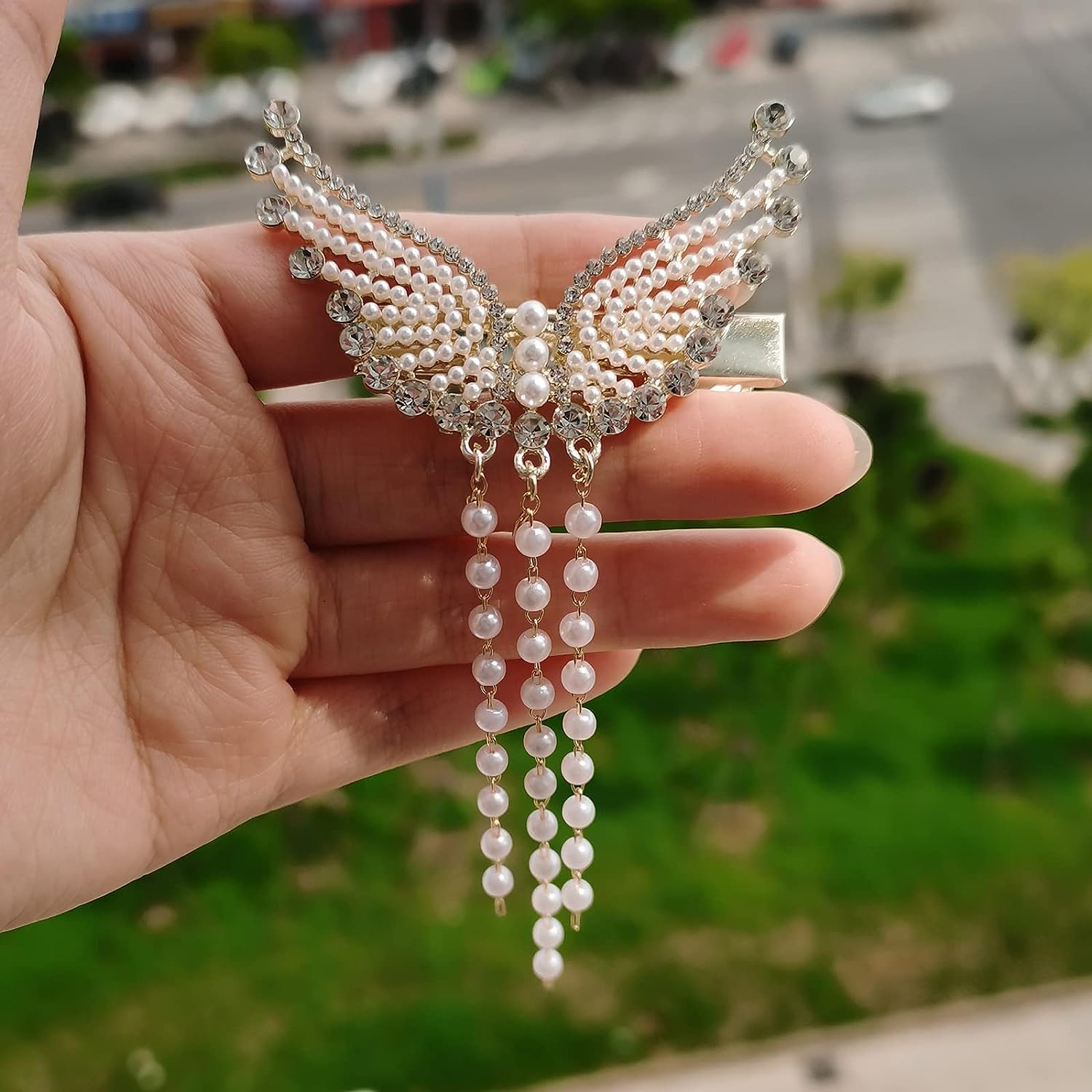VSAKSH Crystal Pearl Butterfly Hair Claw Clip - Non-Slip Barrette, Sparkly Alligator Hair Clip for Women & Girls with Thin Hair - Perfect for Weddings, Parties & Daily Styling