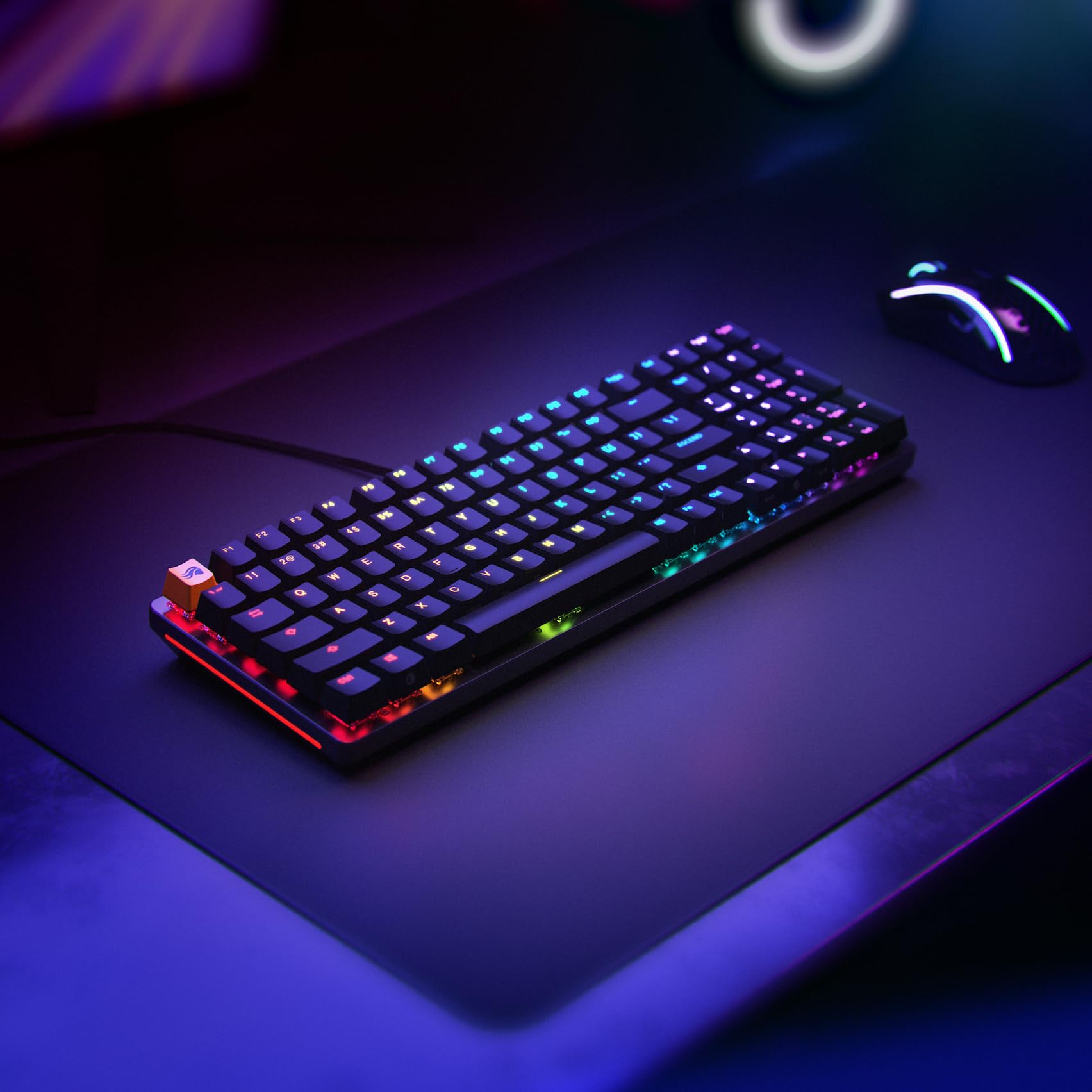 Glorious GMMK 2 Full Size (96%) Mechanical Gaming Keyboard - Aluminum Frame, Hot-Swappable, Double-Shot Keycaps, Glorious Fox Switches, RGB Backlit, QWERTY Spanish Layout - Black | Perfect for Esports, Streaming & Office Work