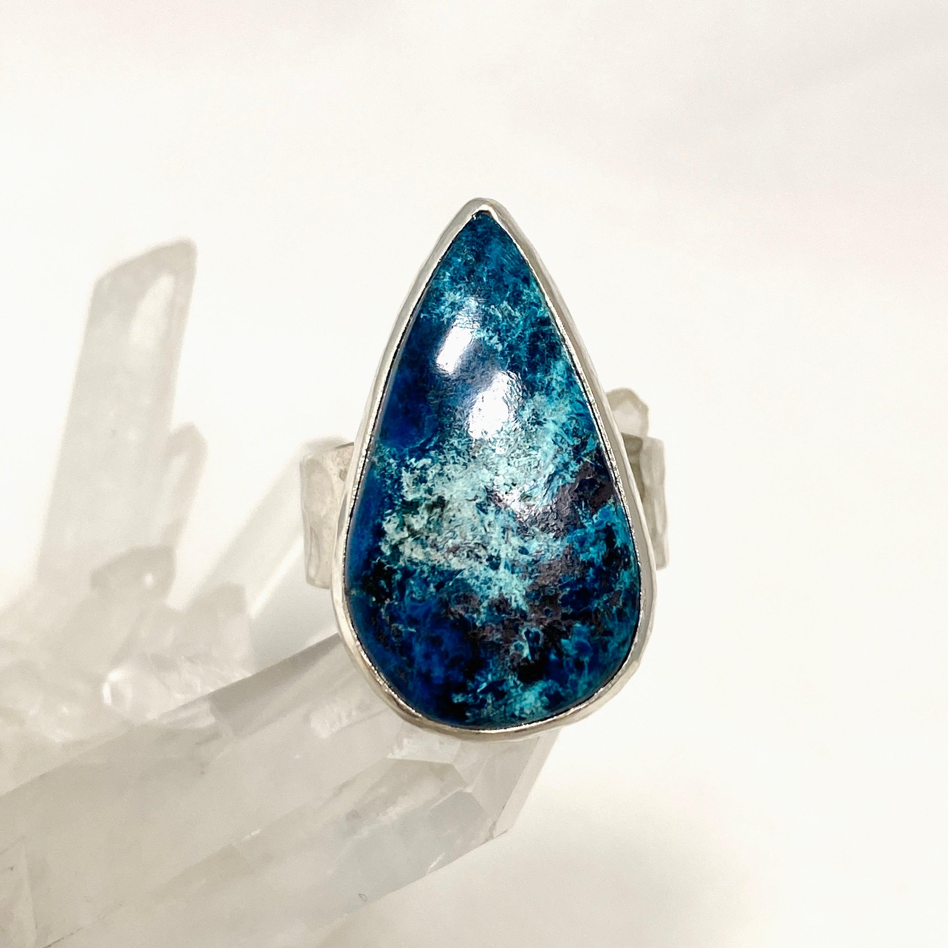 Shattuckite Teardrop Ring with Hammered Band - Size 8 Blue Gemstone Jewelry KRGJ3218 - Perfect for Boho Chic Outfits & Spiritual Healing