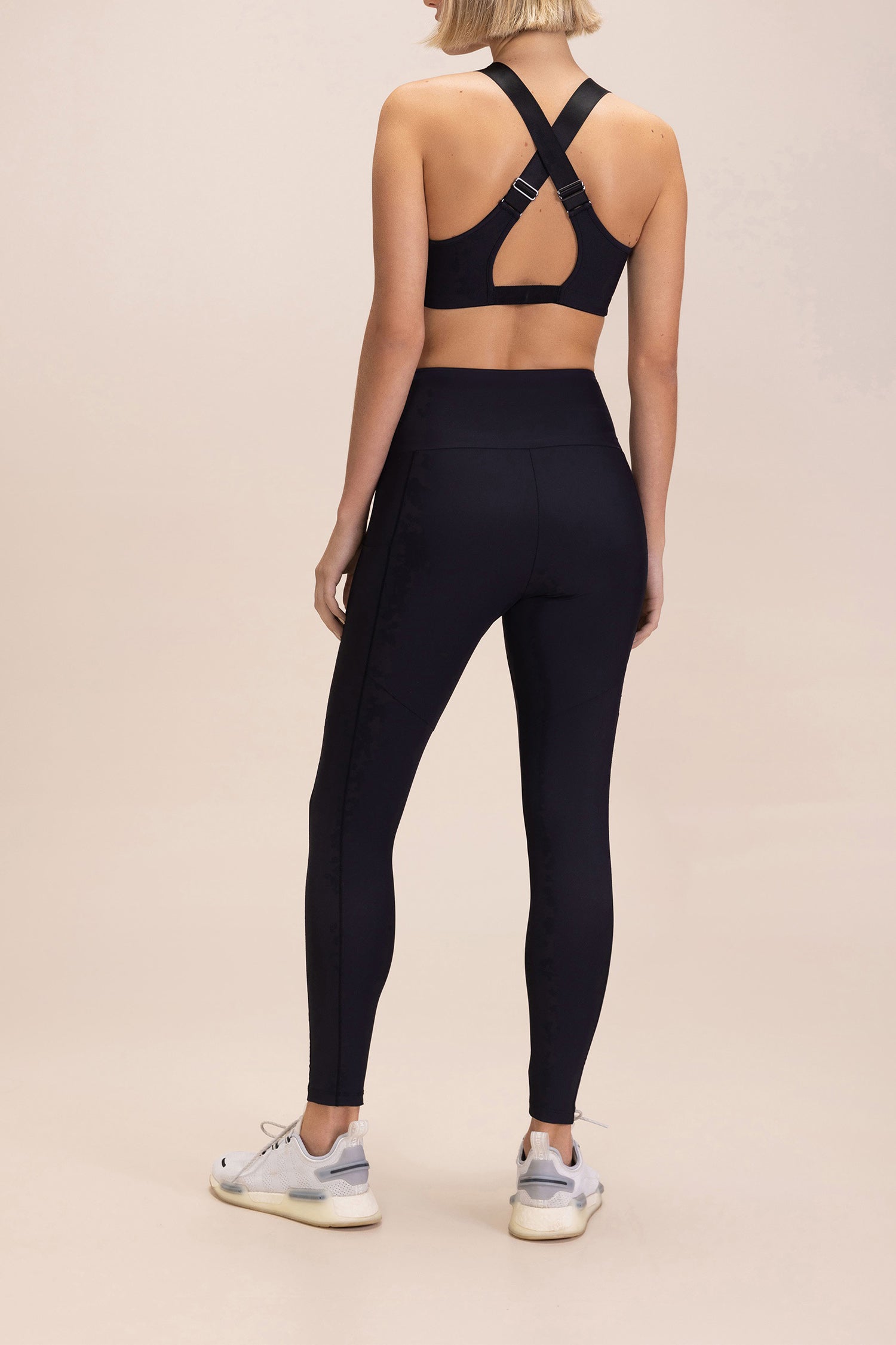 Intense Race Pro® High Support Sports Bra for Women - Running, Yoga & Gym Workouts - Moisture Wicking & Breathable Activewear