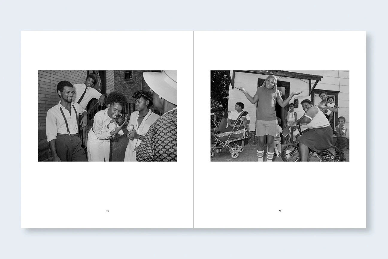 Passing Time - Fine Art Photography Book by Sage Sohier | American Street Photography Collection | Perfect for Art Lovers, Photography Enthusiasts & Home Decor