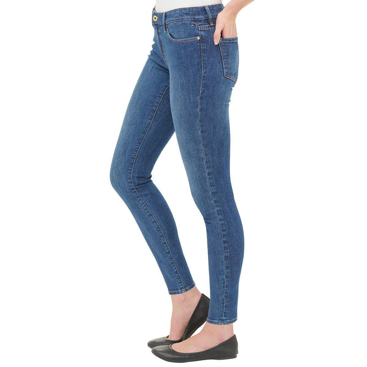 Tommy Hilfiger Women's Mid Rise Skinny Jeans - Bright Blue Wash (Size 4) | Stretch Denim Pants for Casual Wear & Everyday Outfits