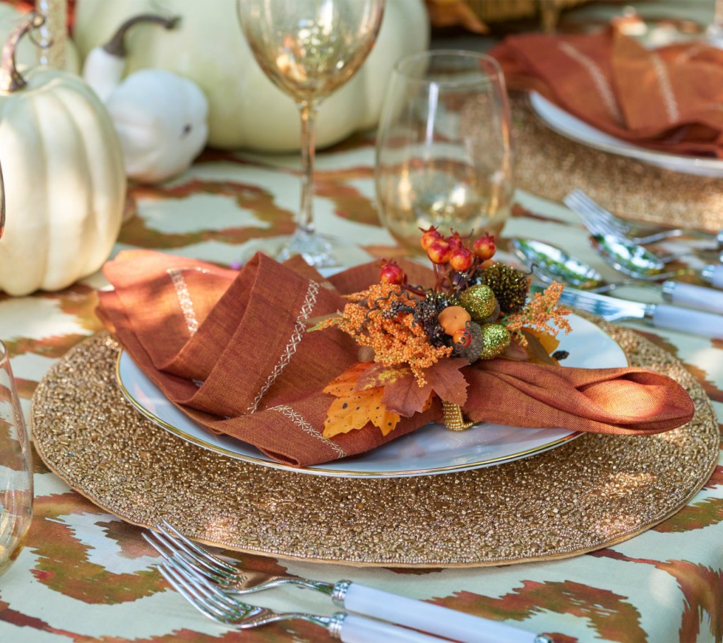 Premium Gold Rush Placemats Set of 4 - Elegant Gold Table Mats for Dining, Parties & Home Decor - Waterproof & Heat Resistant for Daily Use