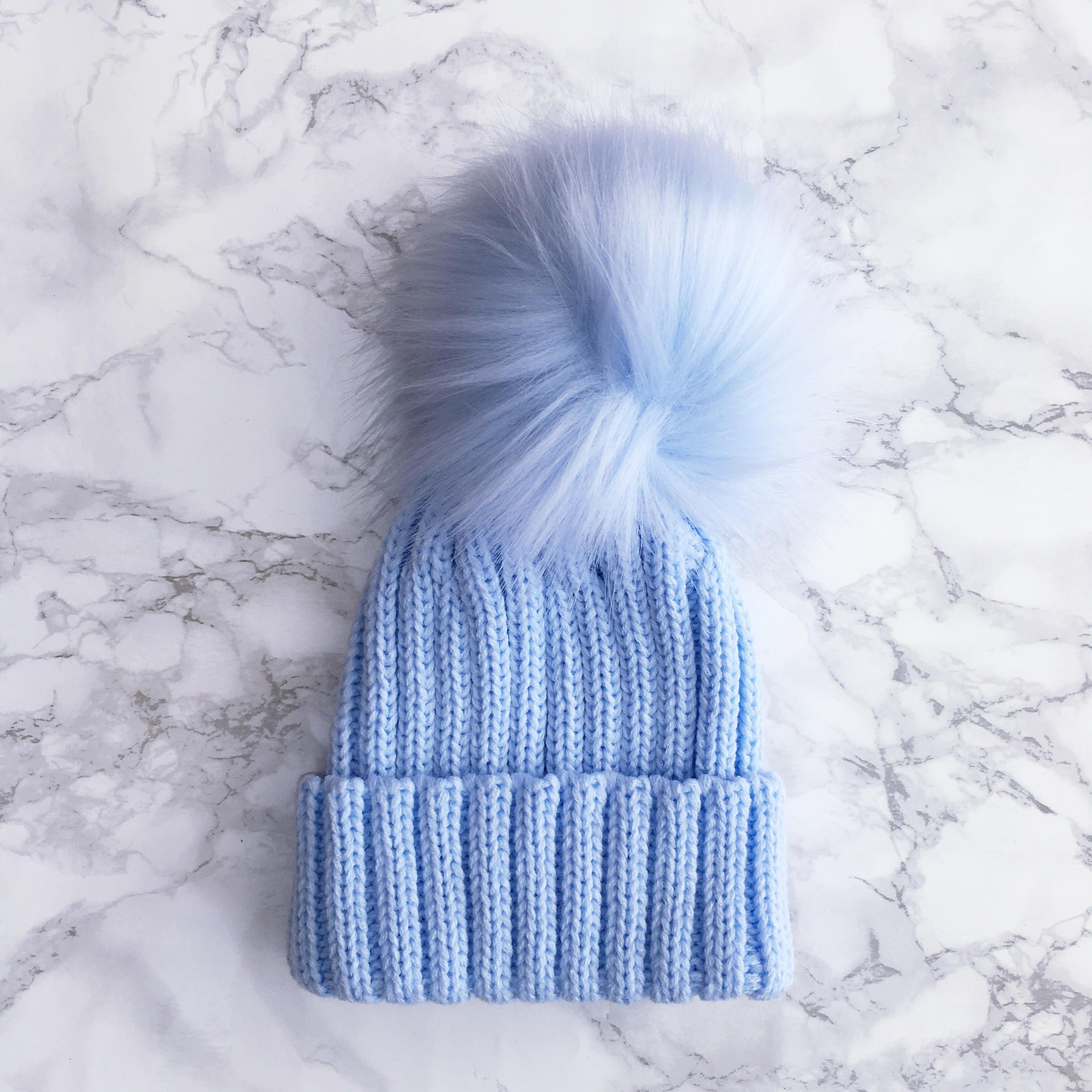 Cozy Knitted Faux Fur Pom Pom Winter Hat for Women - Soft Warm Beanie with Fluffy Ball - Perfect for Cold Weather, Snow Days & Outdoor Activities