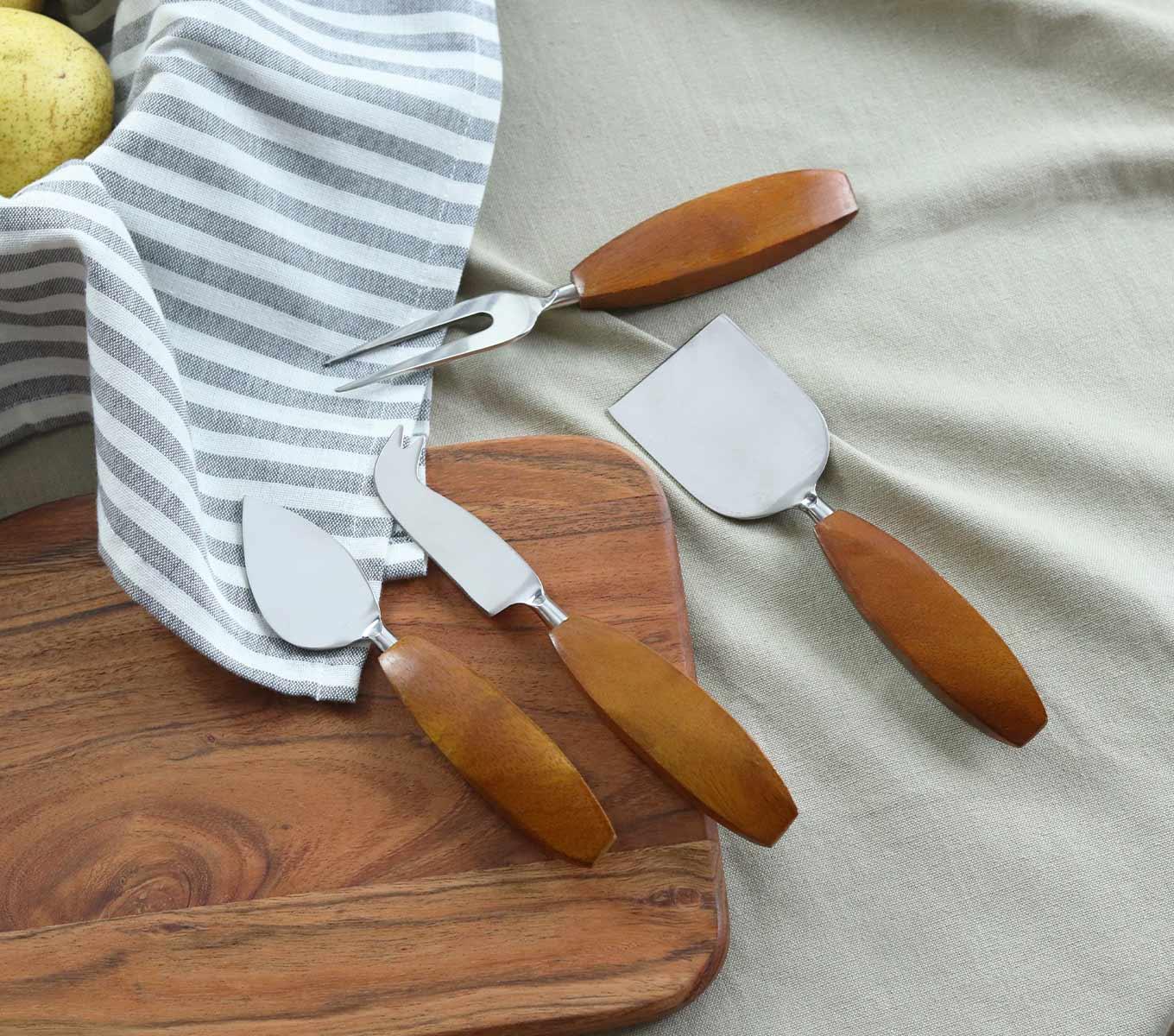 Premium Stainless Steel Cheese Knife Set of 4 - Sharp Cheese Slicer & Cutter for Hard & Soft Cheeses - Perfect for Charcuterie Boards, Wine Pairings & Dinner Parties