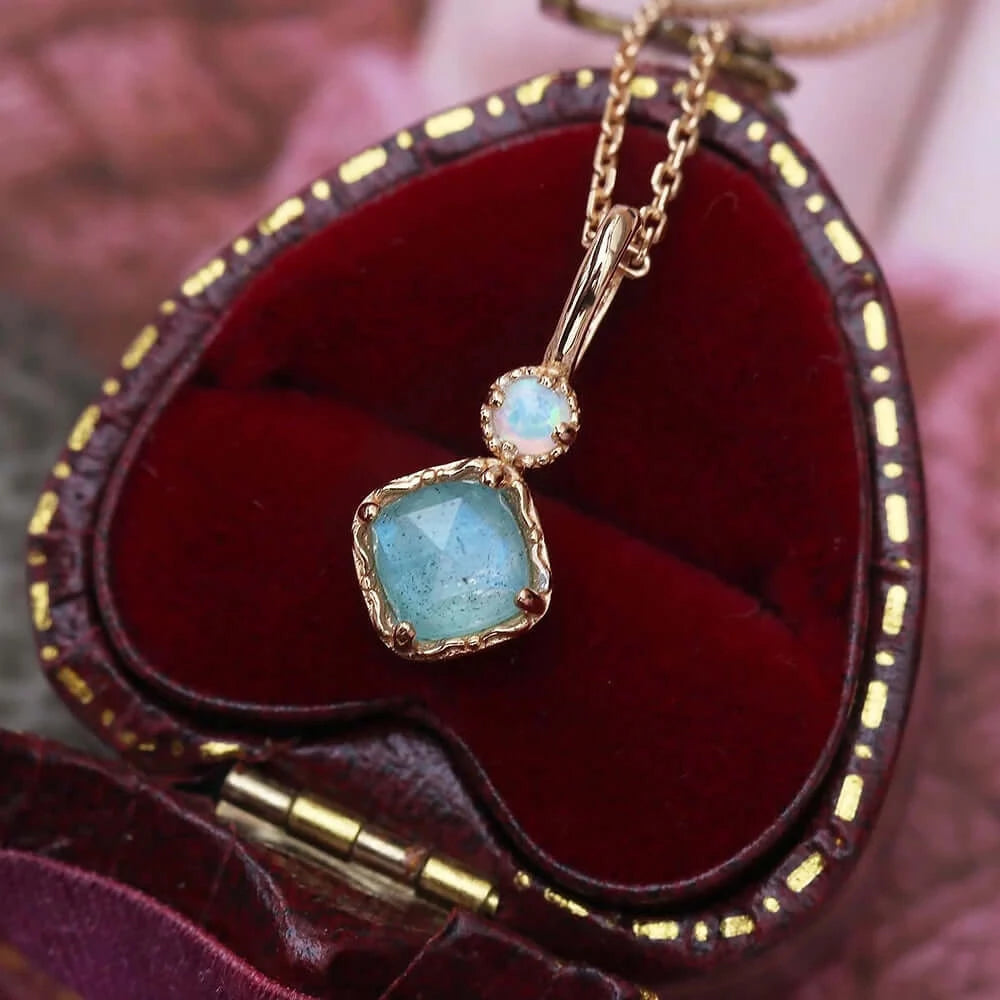 925 Sterling Silver Labradorite Pendant Necklace for Women - Elegant Healing Crystal Jewelry Gift | Spiritual Protection, Meditation & Everyday Wear