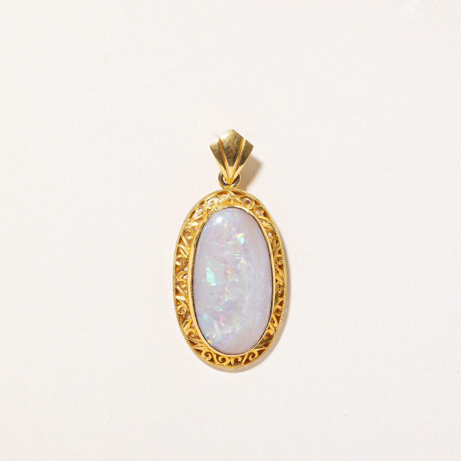 18K Gold Oval Cabochon Opal Pendant Necklace - 14.09ct Natural Opal Jewelry for Women | Elegant Gift for Birthday, Anniversary & Special Occasions