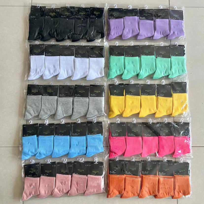 10 Pairs of Comfortable Cotton Socks for Men & Women - Breathable Casual Crew Socks for Daily Wear, Sports, Gym & Outdoor Activities