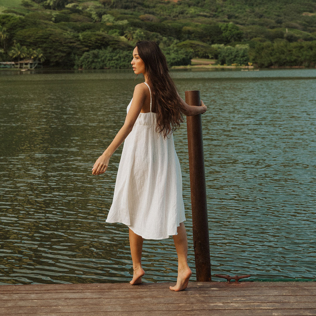 White Daisy Coverup - Floral Beach Dress for Women, Summer Vacation & Poolside Relaxation