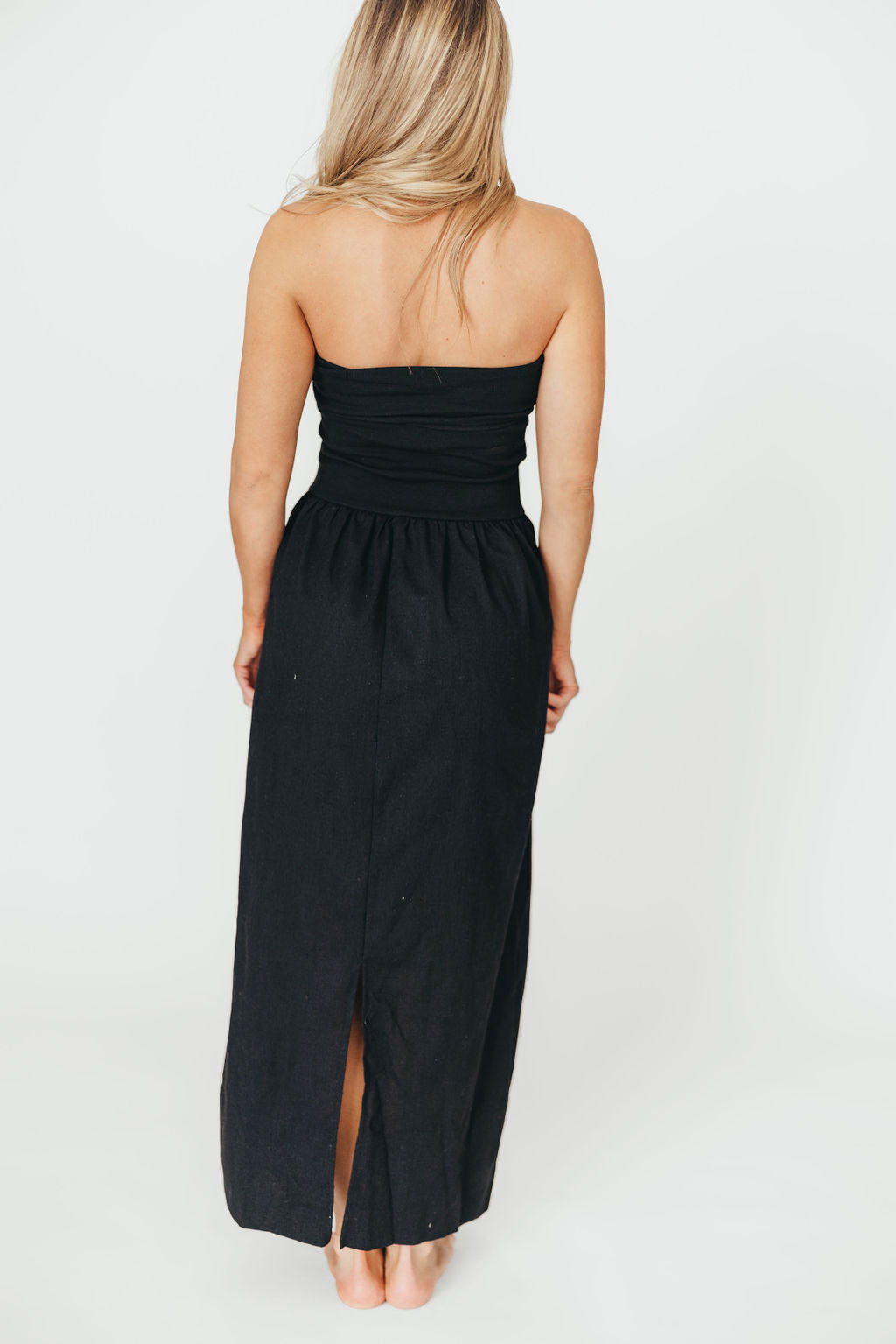 Kaylee Black Linen and Ribbed Knit Maxi Dress - Elegant Long Dress for Summer, Beach, and Casual Outings
