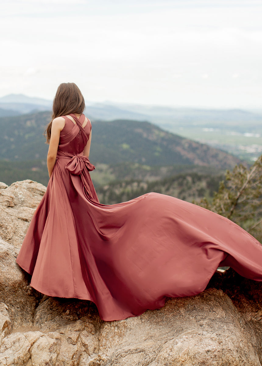 Junie Impact Dress in Cedarwood - Stylish Women's Flowy Midi Dress for Casual Wear, Office & Date Nights
