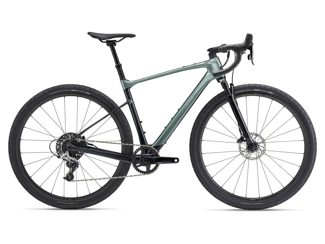 Giant Revolt X Advanced Pro 2 Carbon Gravel Bike - Lightweight Carbon Frame, Shimano GRX Groupset - Perfect for Off-Road Adventures, Bikepacking & Commuting
