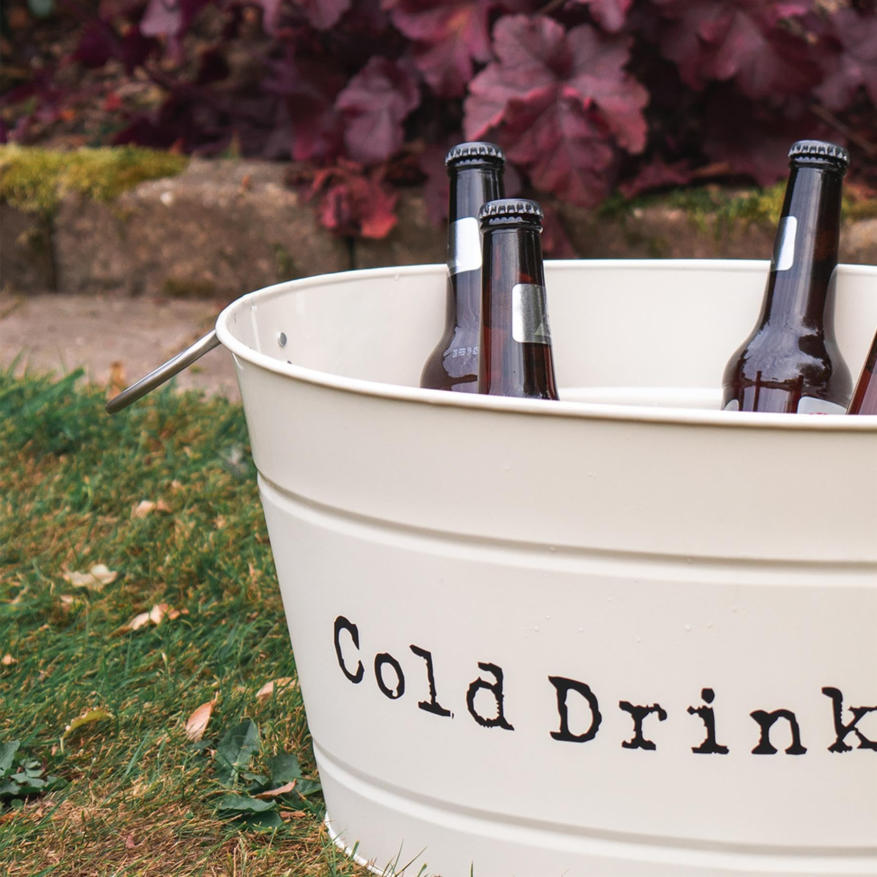 Harbour Housewares Large Cream Metal Drink Cooler Bucket with Handles - Perfect for Cold Beverages, Parties, BBQs, and Restaurants - Ideal for Outdoor Gatherings and Home Entertaining