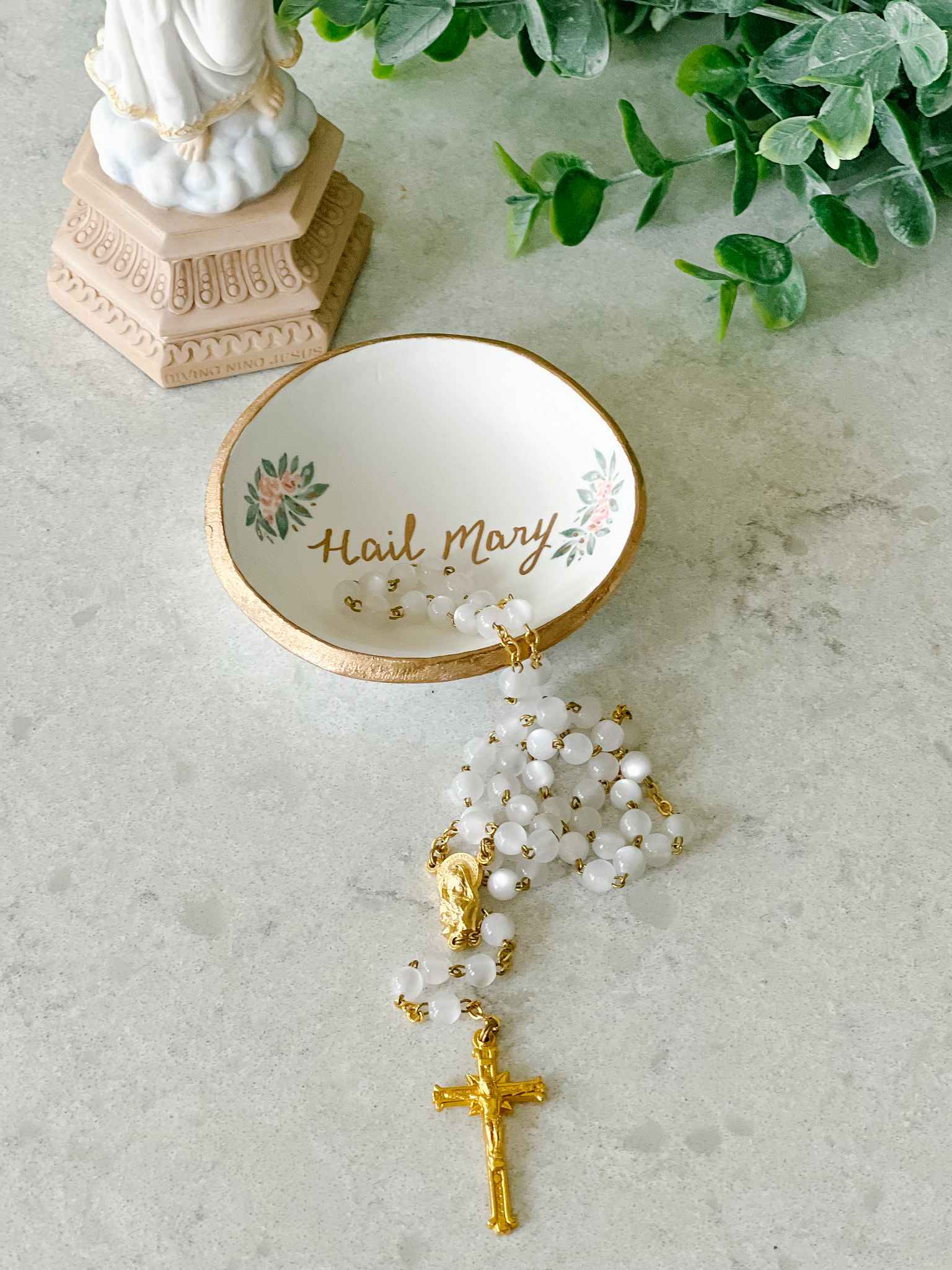 Hail Mary Rosary Dish - Elegant Religious Home Decor for Prayer & Meditation | Perfect for Catholic Gifts, Church Events & Spiritual Spaces