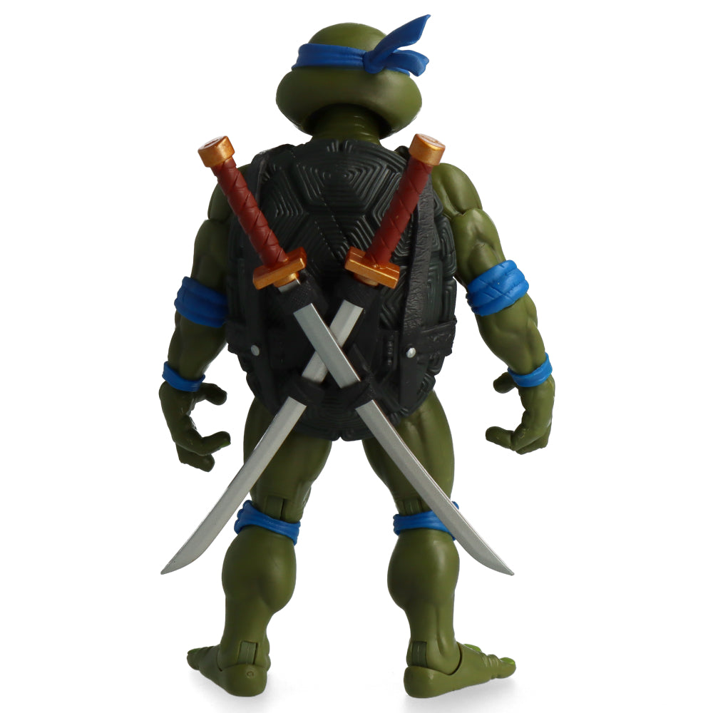 Leonardo Teenage Mutant Ninja Turtles (TMNT) Ultimates Action Figure - Collectible Toy for Fans & Display, Perfect for Play, Gifts, and TMNT Collections