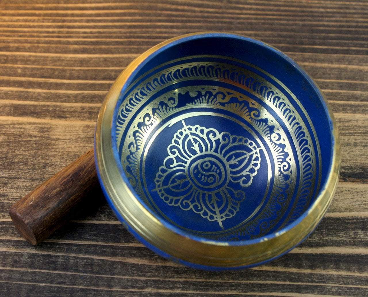 4 Inch Midnight Mantra Singing Bowl - Handcrafted Meditation Bowl for Yoga, Sound Healing & Relaxation - Perfect for Home, Studio & Spiritual Practice