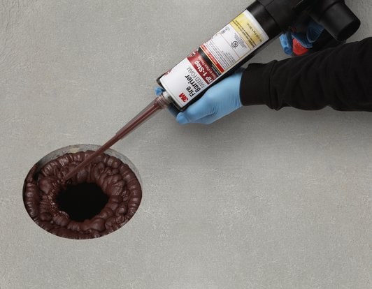 3M Fire Barrier Rated Foam FIP 1-Step (6 Pack) - Fireproof Sealant for Gaps, Pipes & Electrical Openings - Ideal for Home, Office & Commercial Fire Safety Protection