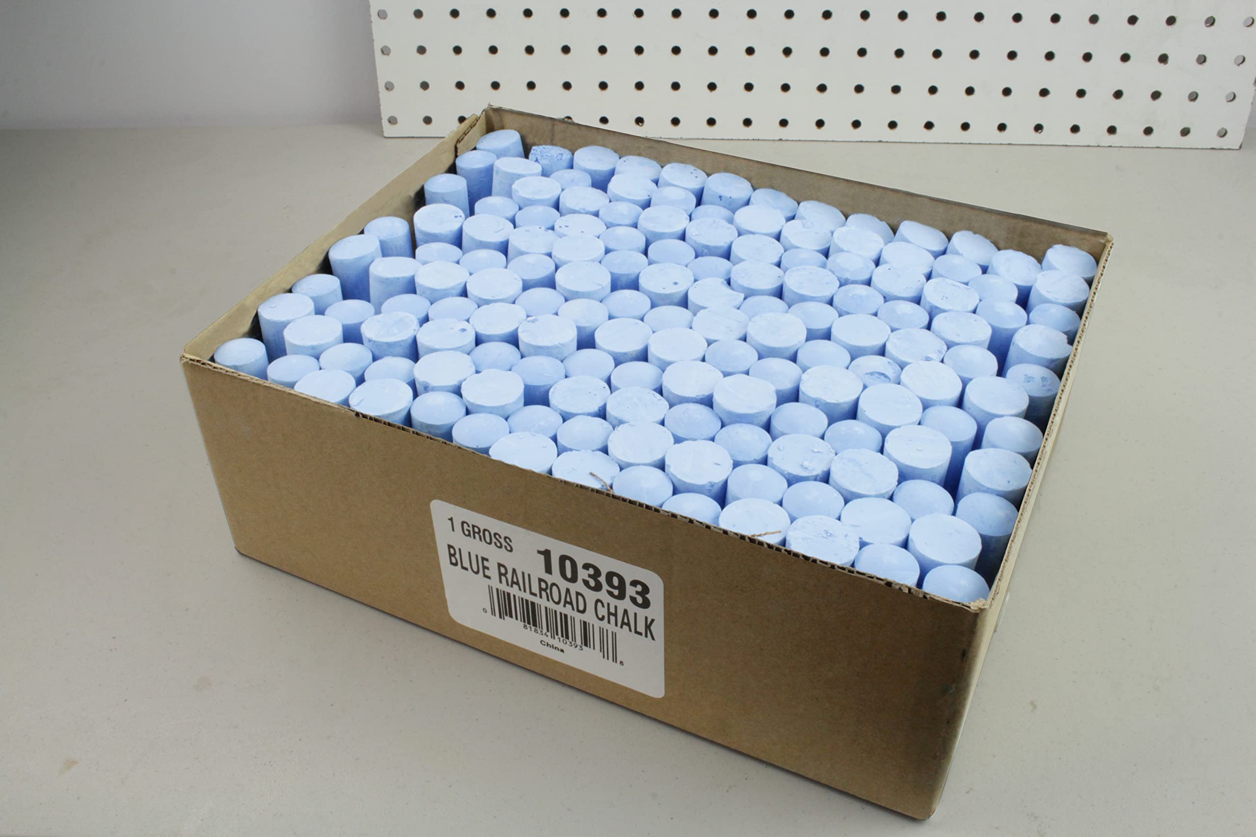 CH Hanson 10393 Blue Railroad Chalk - 144 Pieces per Box | High-Visibility Marking for Railroad Tracks, Construction Sites & Outdoor Projects