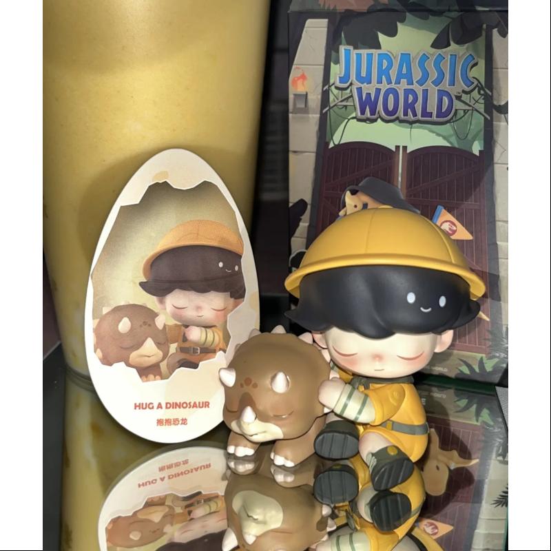 DIMOO Jurassic World Series HUGA DINOSAUR Collectible Toy - Perfect for Dinosaur Lovers, Kids Room Decor & Gift for Collectors