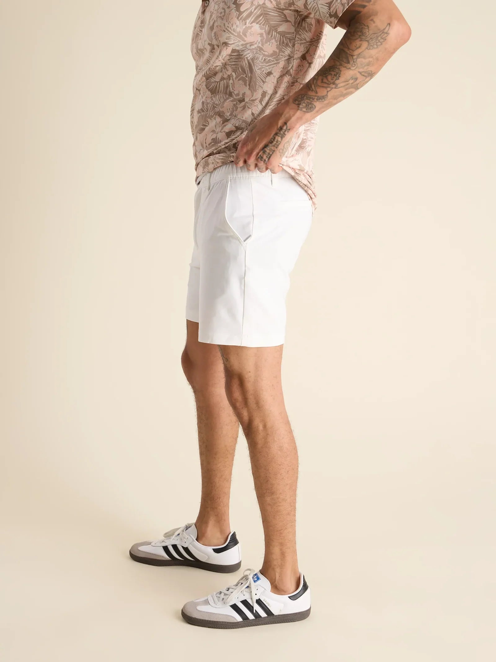 Chubbies 6 Inch The Vannas Performance Shorts for Men - Pure White | Quick-Dry Athletic Shorts for Running, Gym & Outdoor Activities