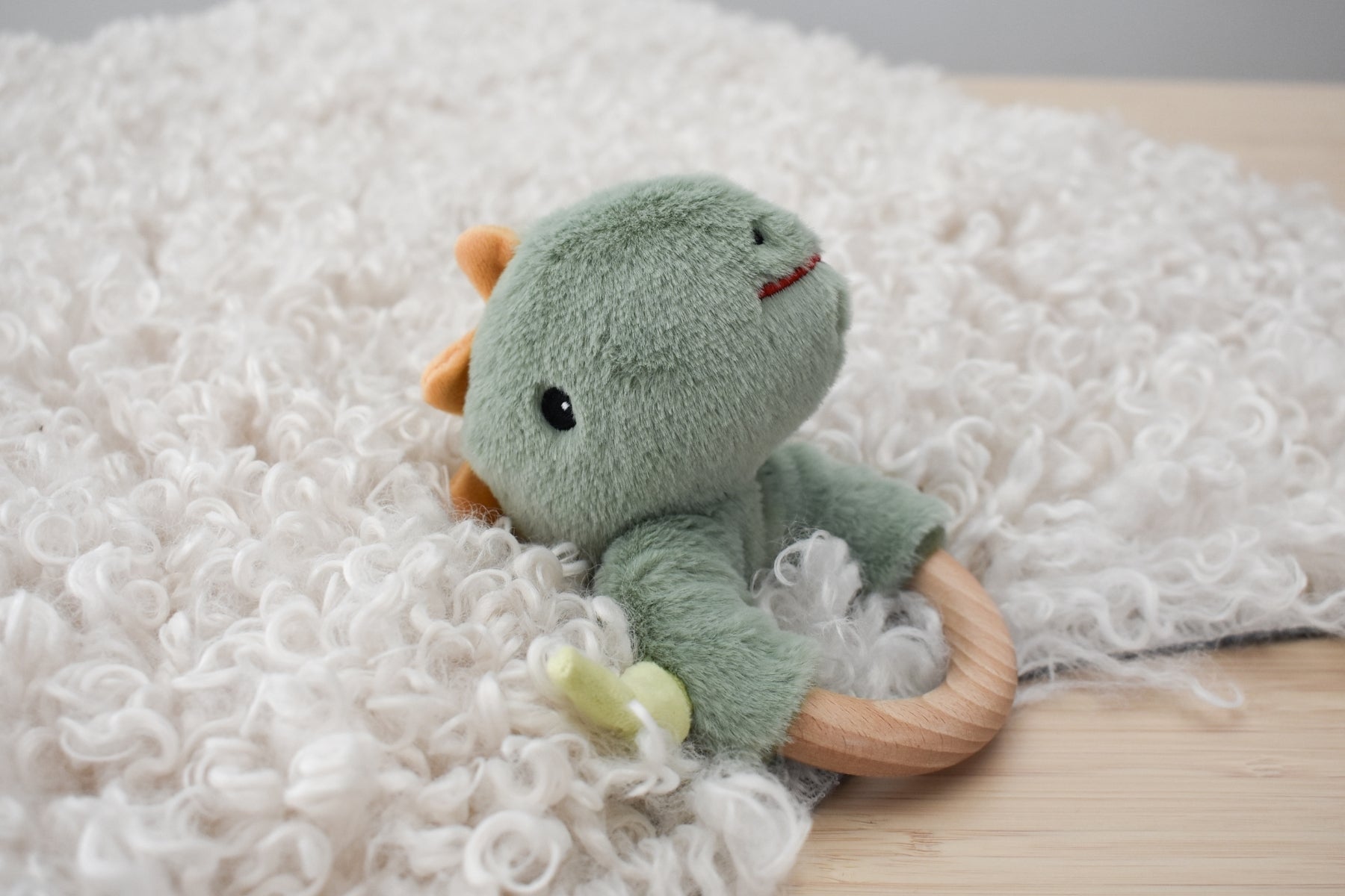 Snuggle Buddy Minty Dinosaur Wooden Ring Rattle - Baby Teething Toy & Sensory Learning Gift for Newborns & Toddlers - Perfect for Playtime, Nursery Decor & Baby Shower Presents