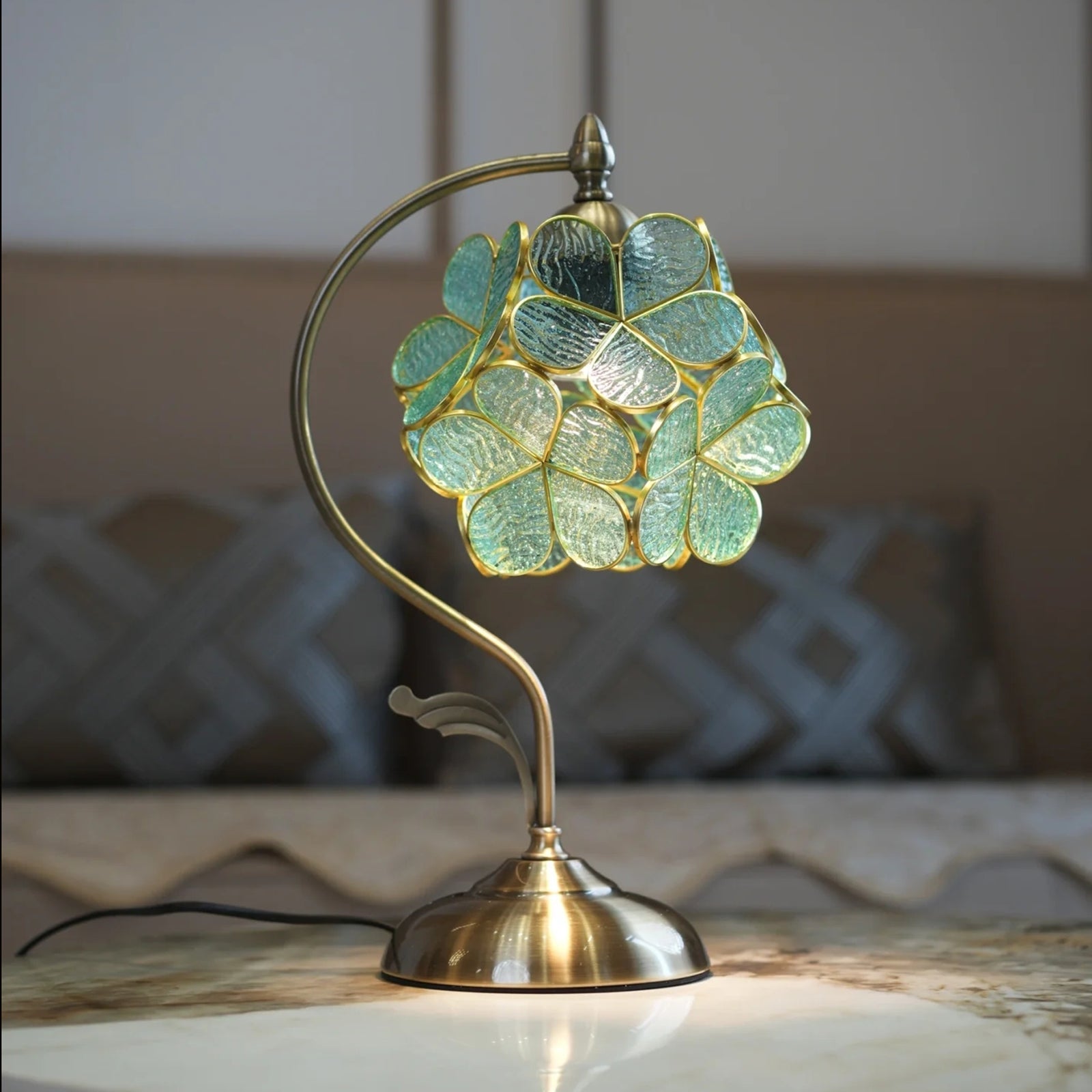 Aurelia Leaf Table Lamp - Modern LED Nightstand Lamp with Adjustable Brightness for Bedroom, Living Room, and Office Decor