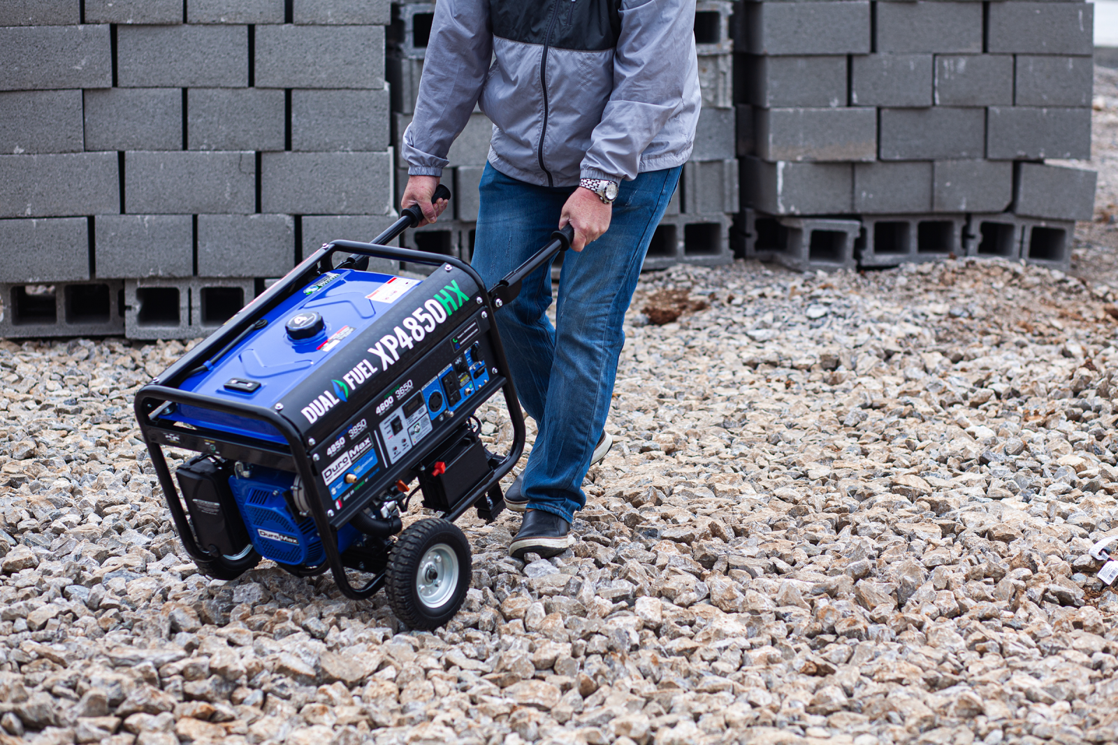 8500W Dual Fuel Portable Inverter Generator with CO Alert - Reliable Power for Camping, RV Trips & Emergency Backup
