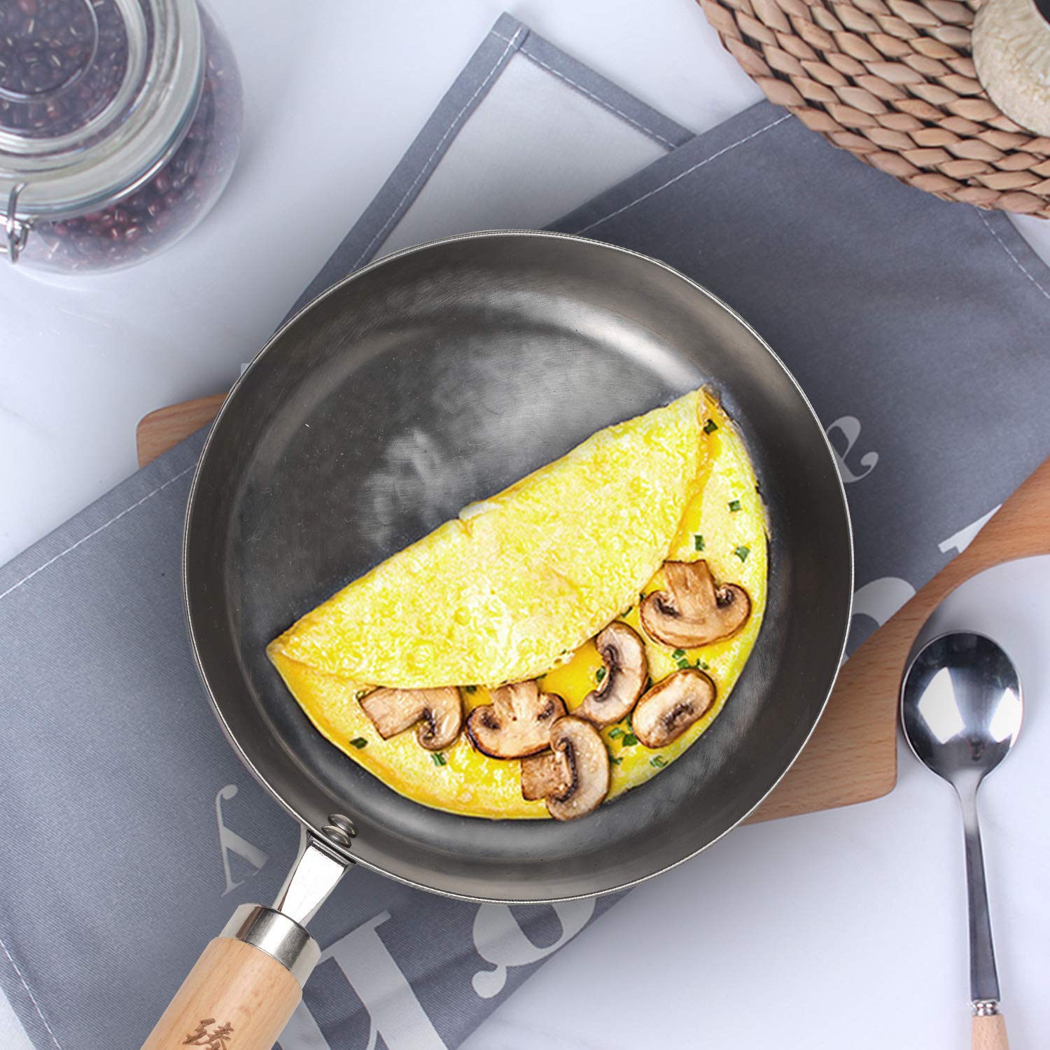 ZhenSanHuan Non-Toxic Teflon-Free Non-Stick Frying Pan - 20cm/7.8