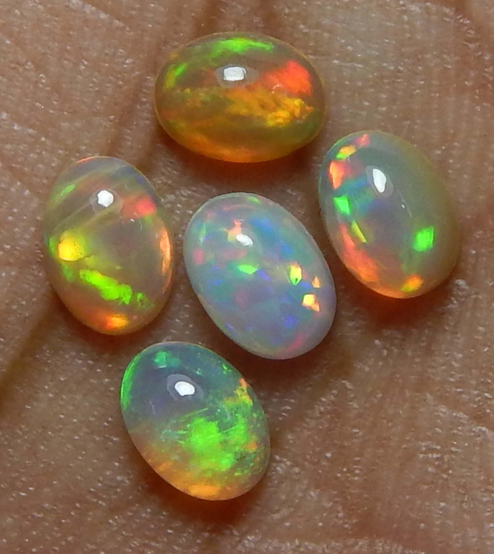 Premium AAA Grade Natural Ethiopian Opal Gemstone Mix Size Box (5x7mm, 5 Stones) - Perfect for Jewelry Making, Collecting & Gifts