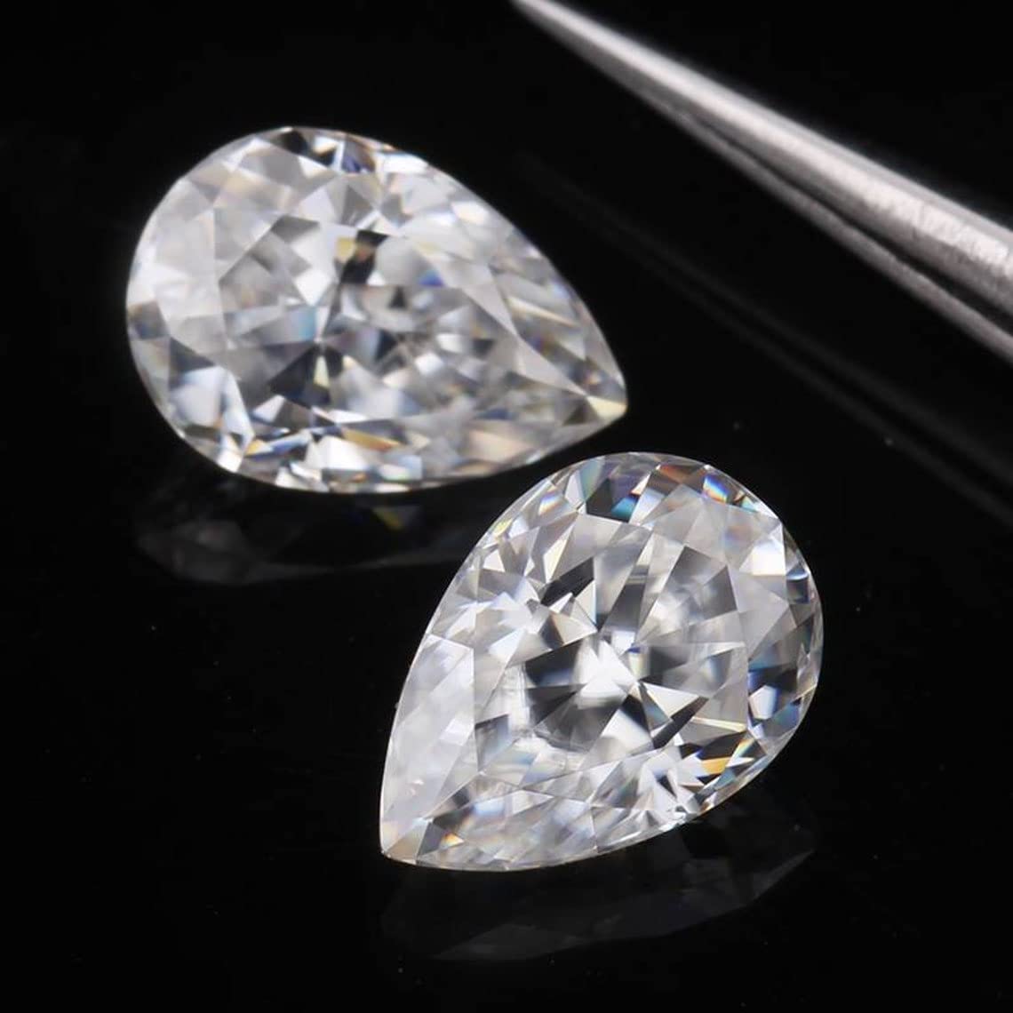 Loose Moissanite Pear Cut 1CT-50CT VVS1 for Engagement Rings & Jewelry
