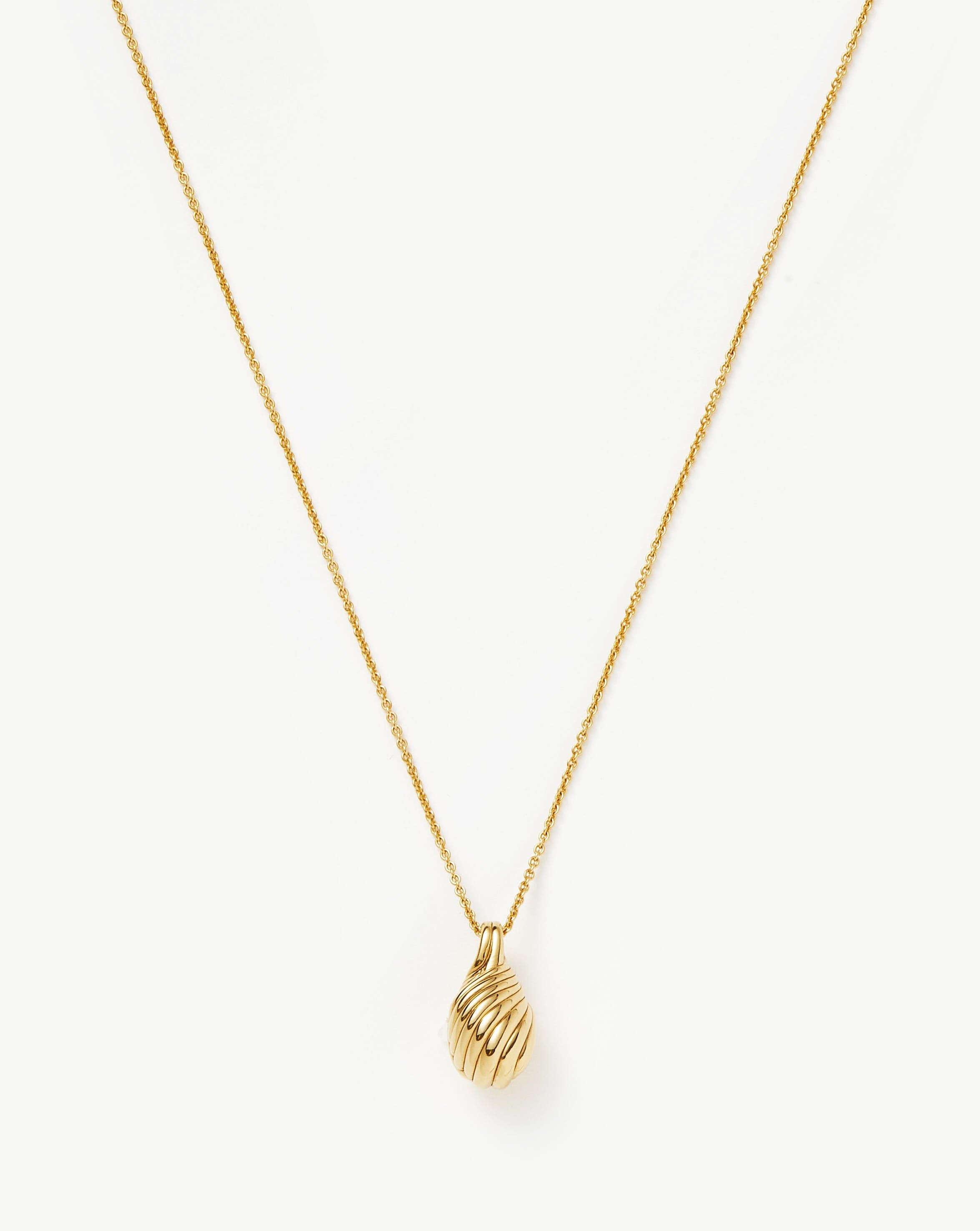 Wavy Ridge Droplet Pendant Necklace - Elegant Layering Jewelry for Women | Perfect for Date Night, Wedding & Everyday Wear