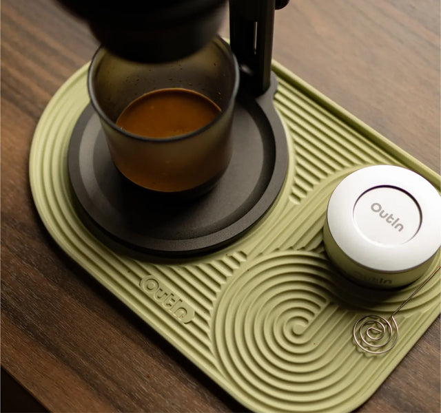 Non-Slip Silicone Coffee Mat - Heat Resistant & Durable for Kitchen Countertops, Perfect for Coffee Makers, Espresso Machines & Hot Drink Stations - Ideal for Home, Office & Cafe Use
