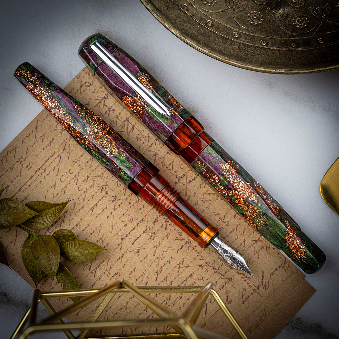 Benu AstroGem Fountain Pen Midas - Luxury Gold-Plated Writing Instrument for Calligraphy & Gift Giving - Perfect for Elegant Signatures, Journaling & Special Occasions