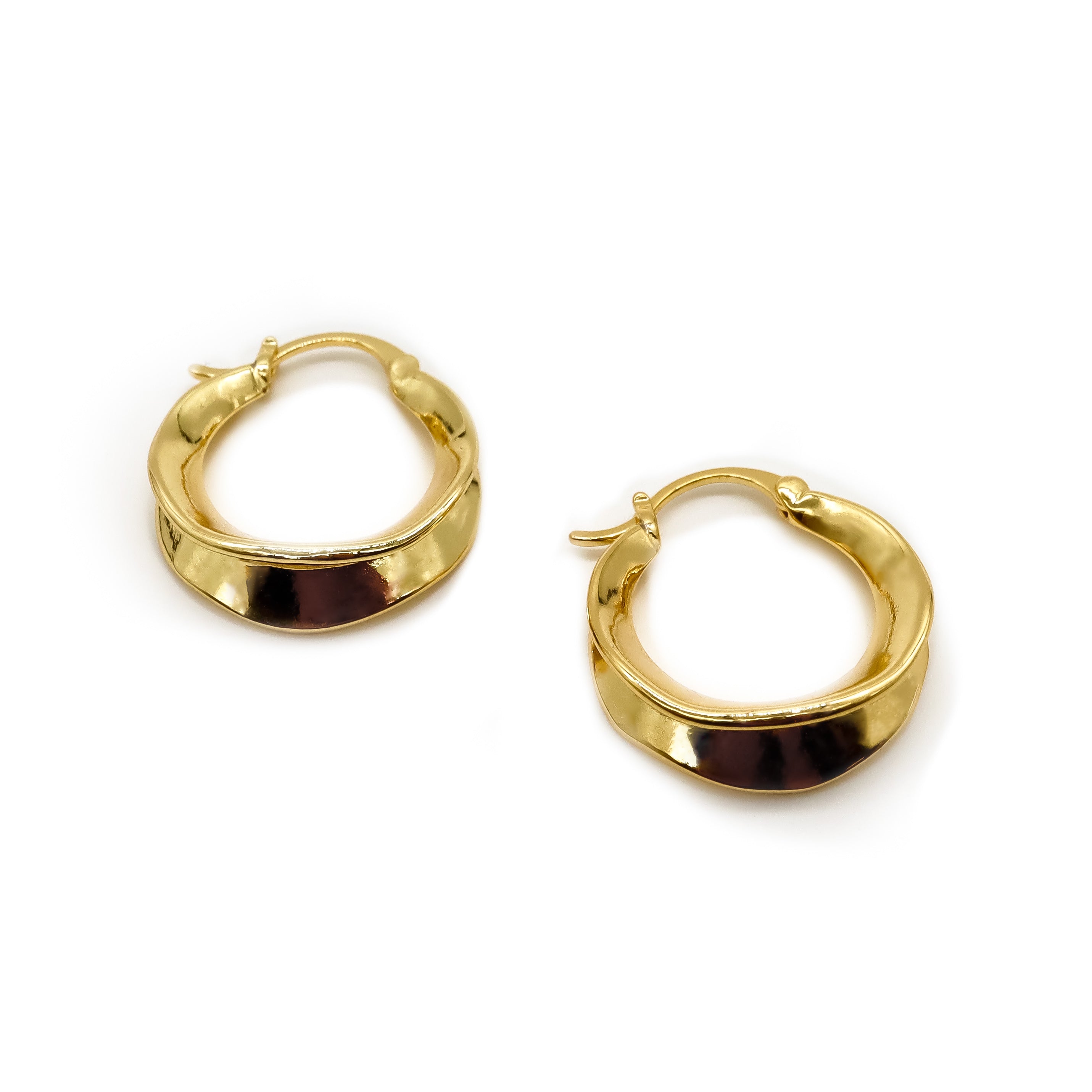 ROMALI 18K Gold Plated Petite Hoop Earrings for Women - Dainty Everyday Jewelry, Minimalist Gift for Her - Perfect for Work, Date Night & Special Occasions
