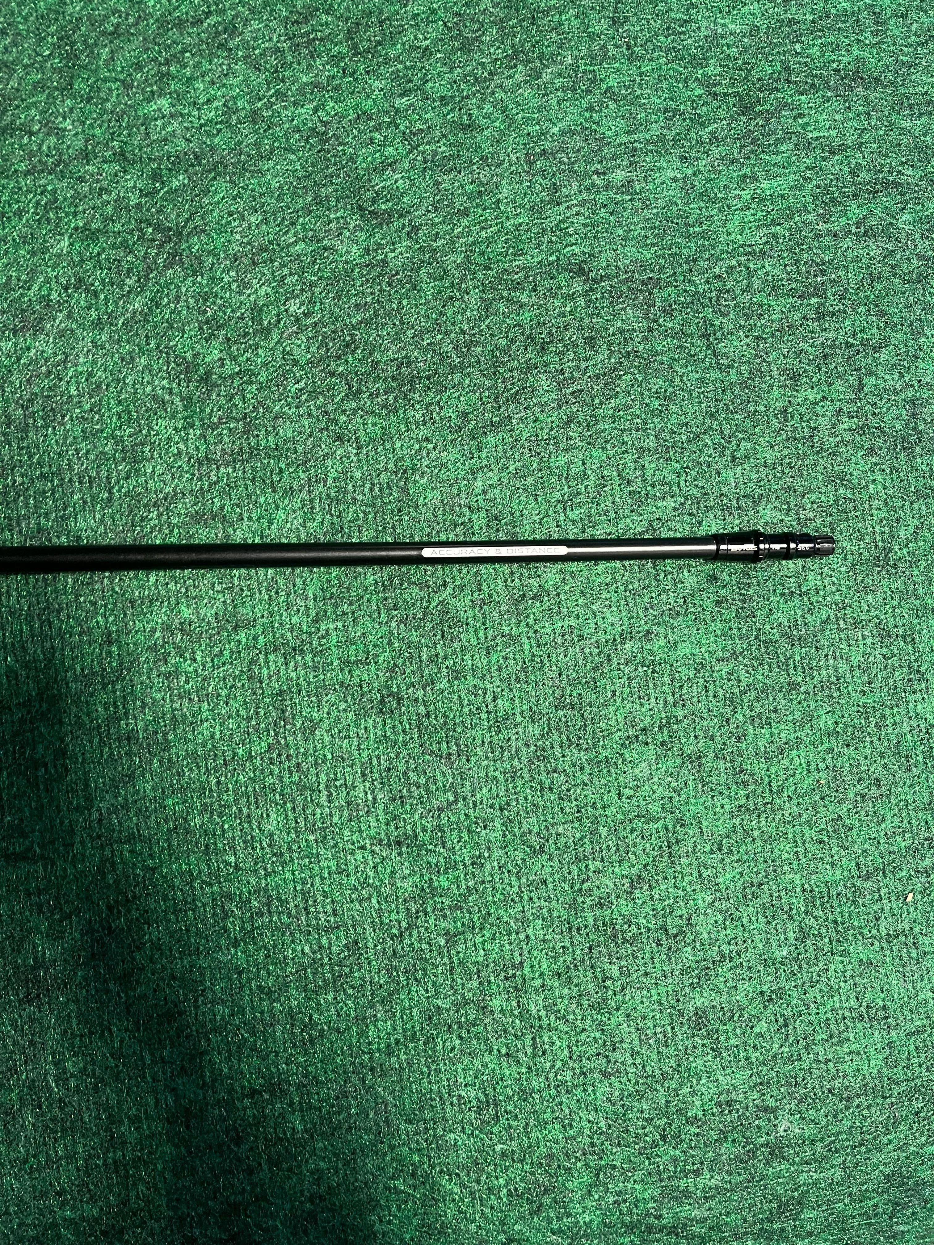 Graphite Design IZ 7 Extra Stiff Flex 45-Inch Golf Driver Shaft - Perfect for Long Drives and Enhanced Control on the Course