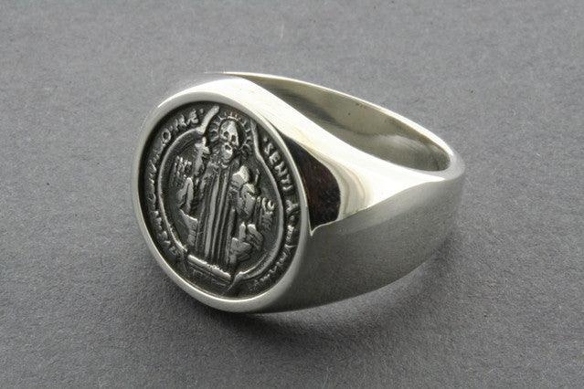 Saint Signet Ring for Men & Women - Vintage Religious Jewelry - Perfect for Gifts, Weddings & Everyday Wear