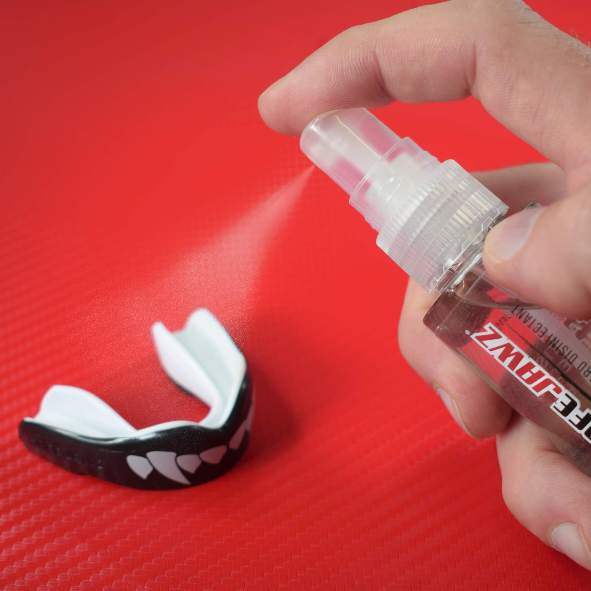 SafeJawz Sports Mouthguard & Cleaner Set - Premium Gum Shield for Football, Rugby, Hockey, Lacrosse & Contact Sports (Adult & Junior Size) - Perfect for Training, Games & Injury Protection