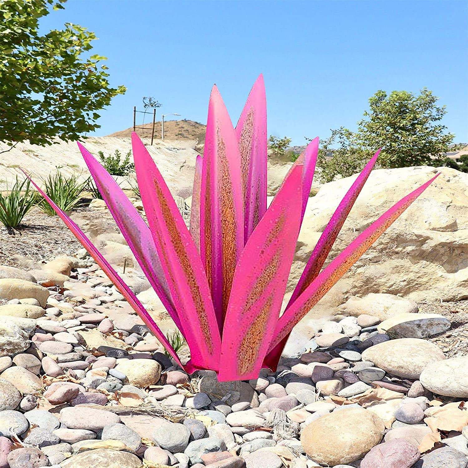 Handmade Rustic Metal Agave Plant Tequila Sculpture - DIY Garden Yard Art Decor for Outdoor Patio, Backyard & Mexican-Themed Parties | Unique Home Decor Gift Idea